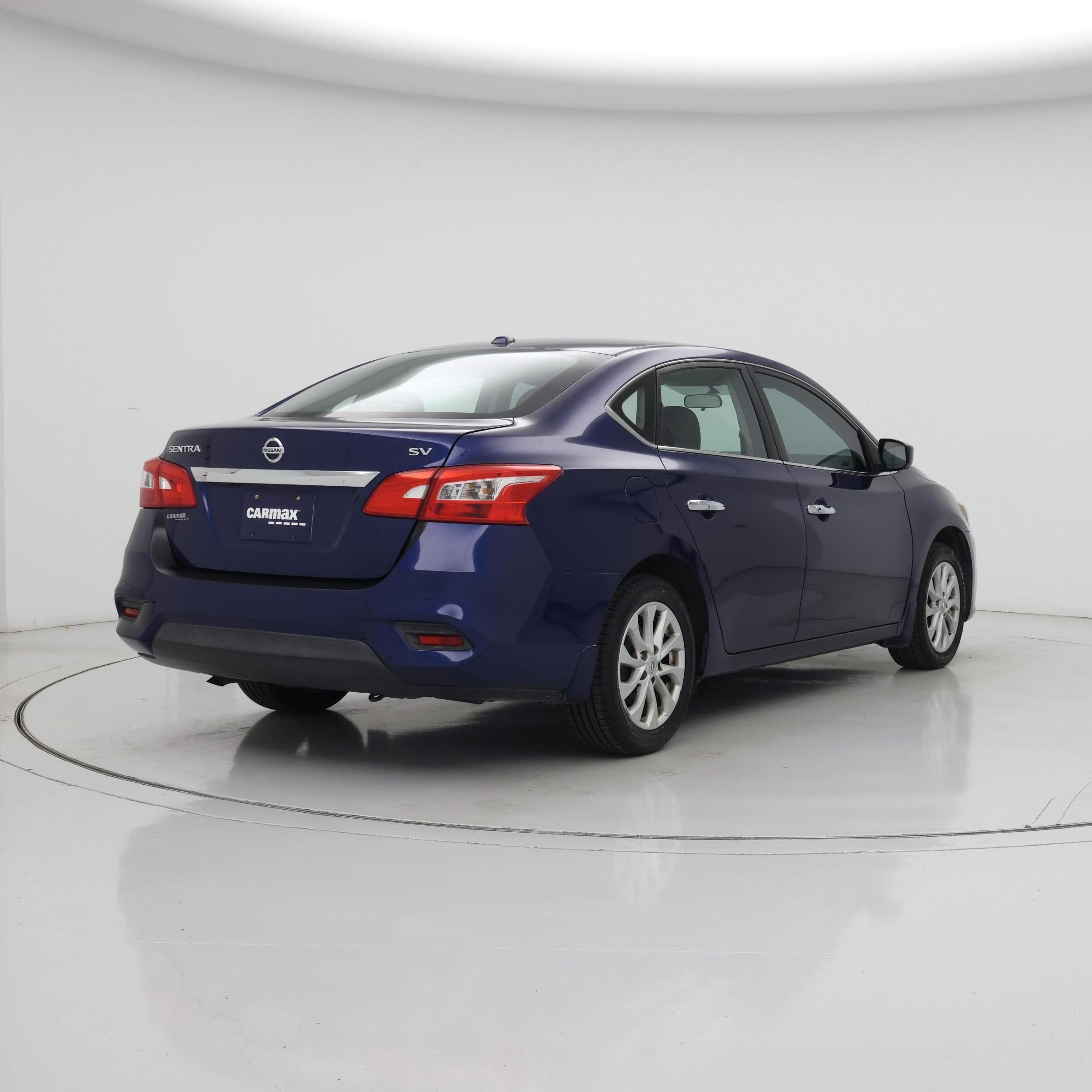 Thumbnail: 2019 Nissan Sentra - 8