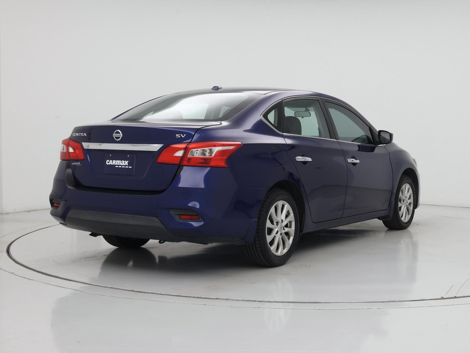 2019 Nissan Sentra SV - Photo 9