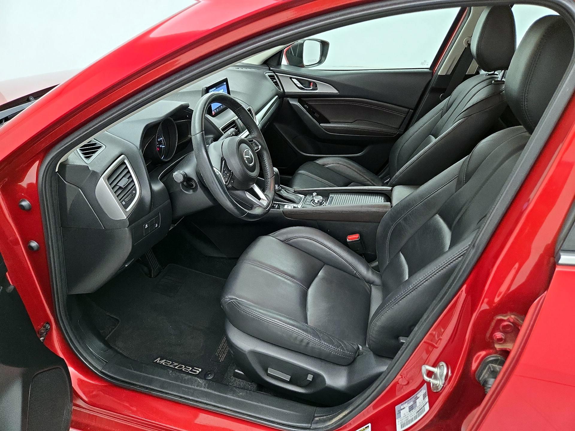 Thumbnail: 2018 Mazda Mazda3 - 11