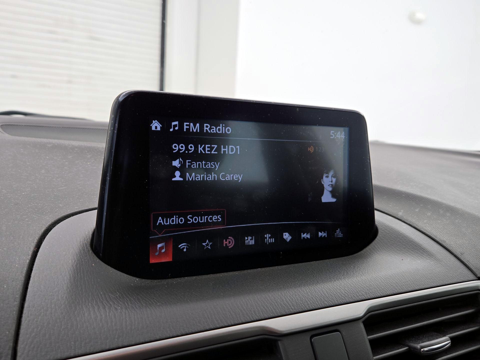 Thumbnail: 2018 Mazda Mazda3 - 16