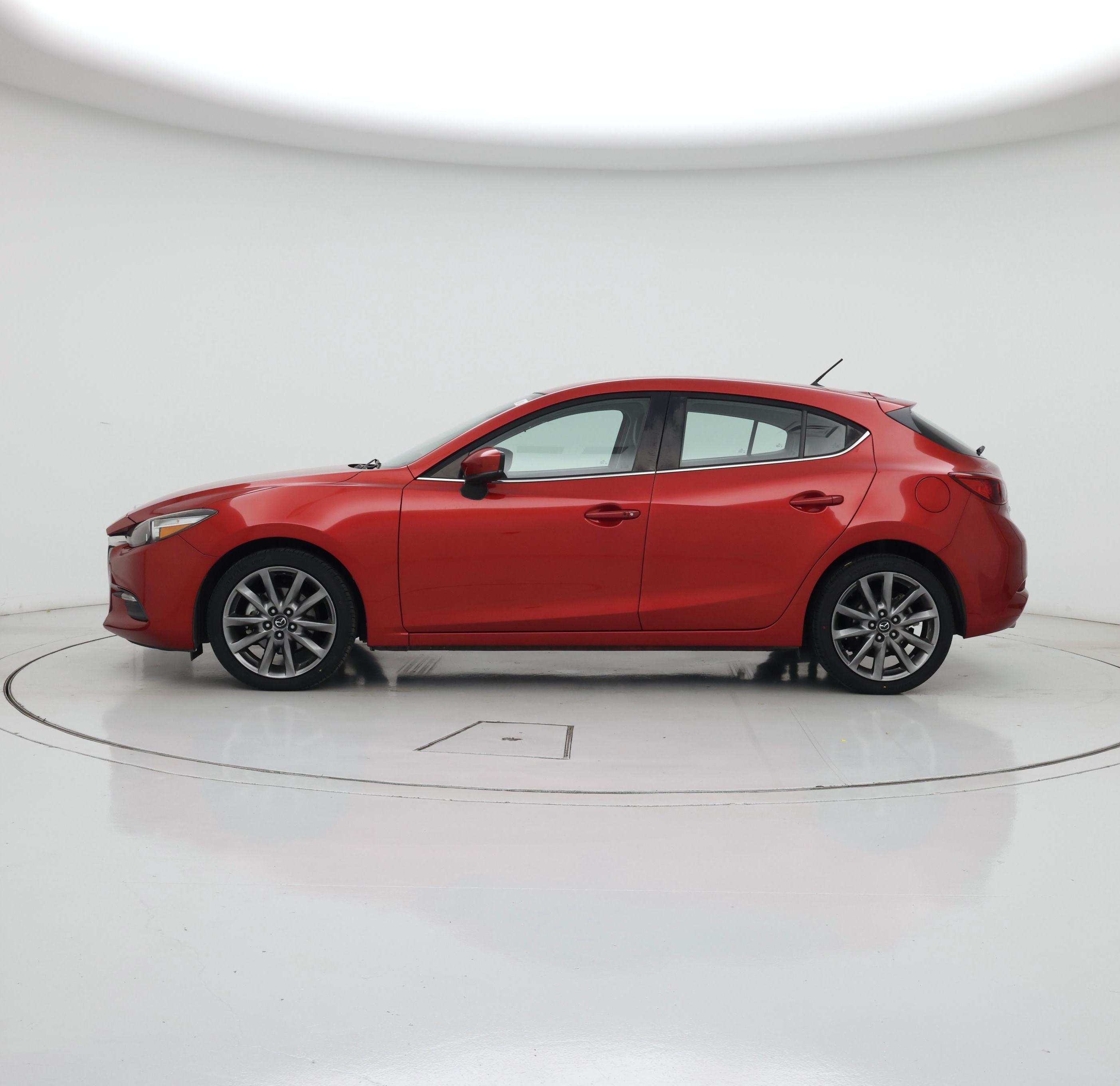 Thumbnail: 2018 Mazda Mazda3 - 3