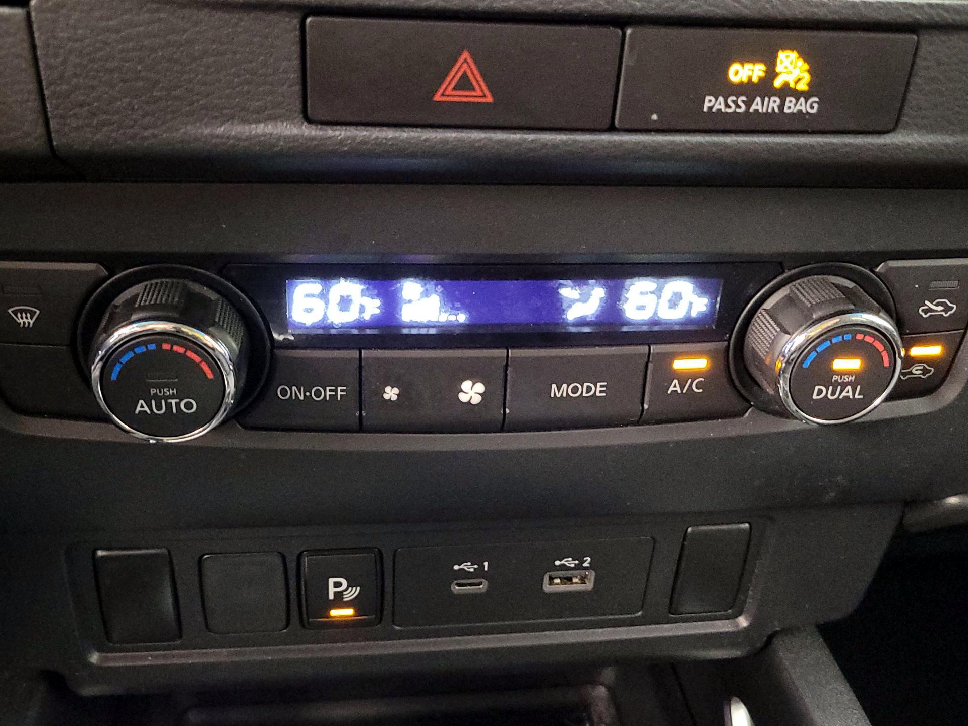 Thumbnail: 2022 Nissan Frontier - 16