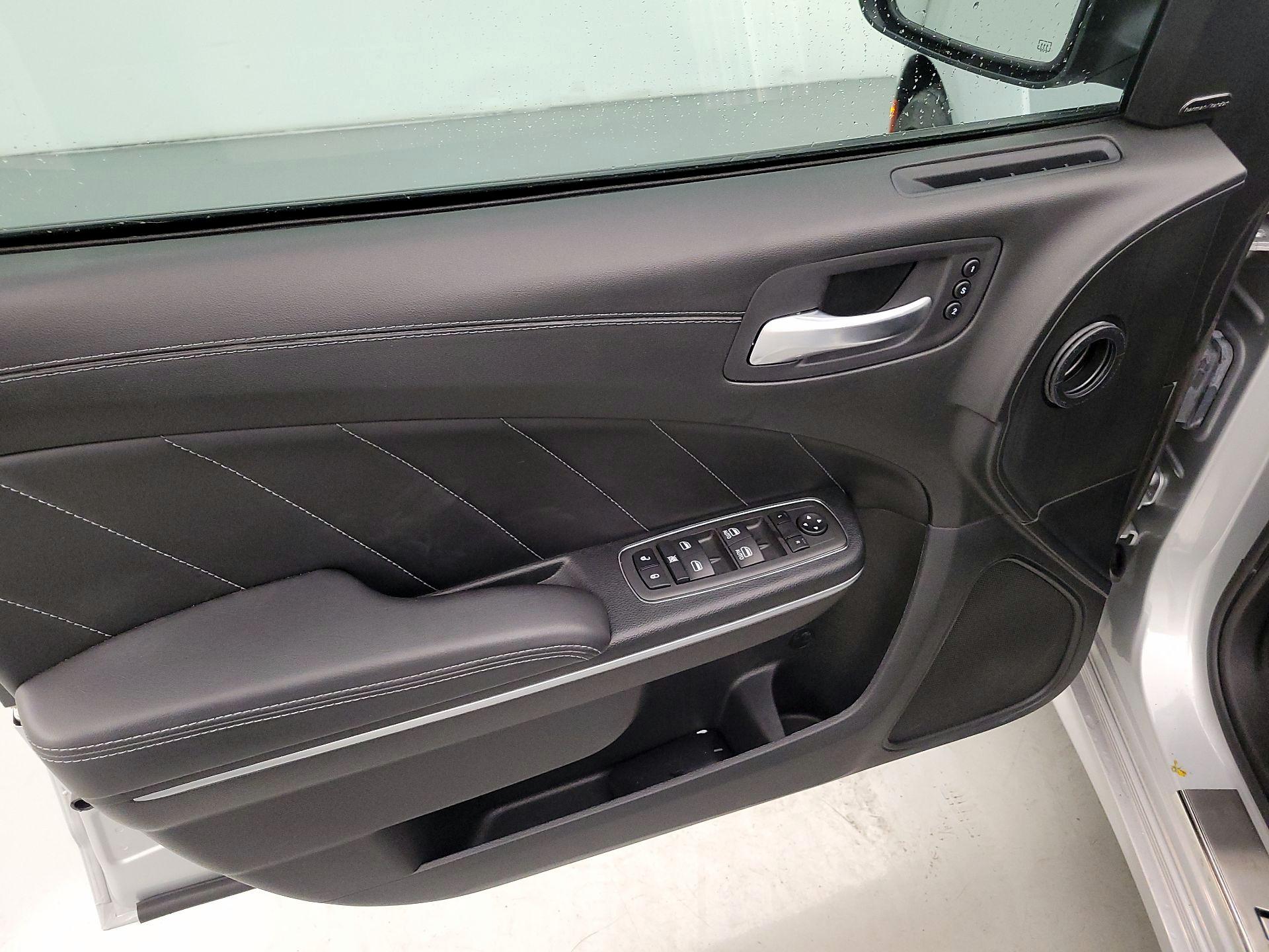 Thumbnail: 2022 Dodge Charger - 12