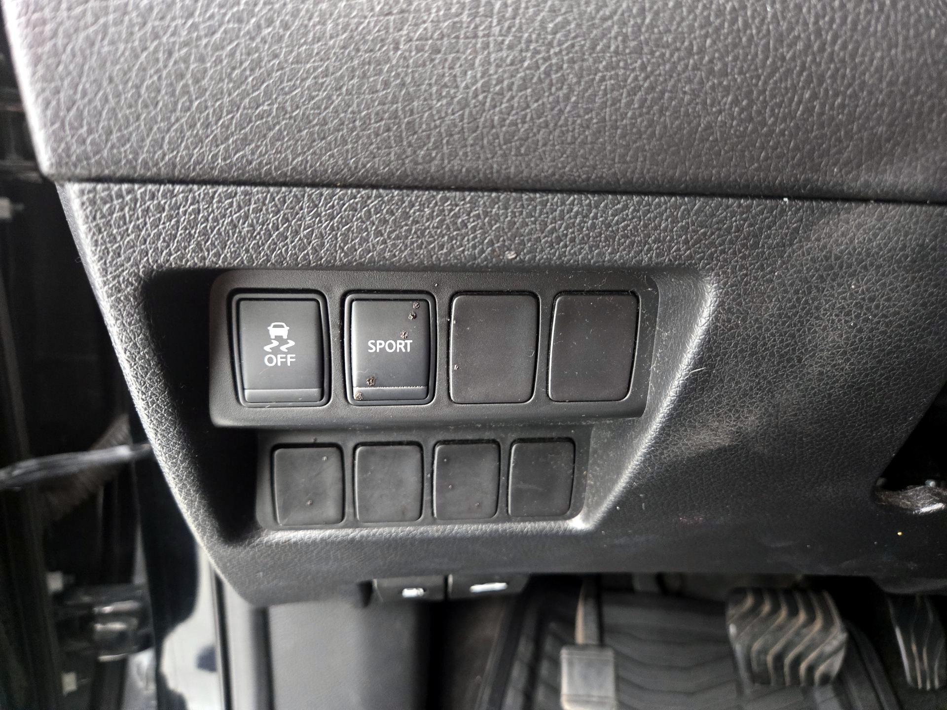 Thumbnail: 2014 Nissan Rogue - 13