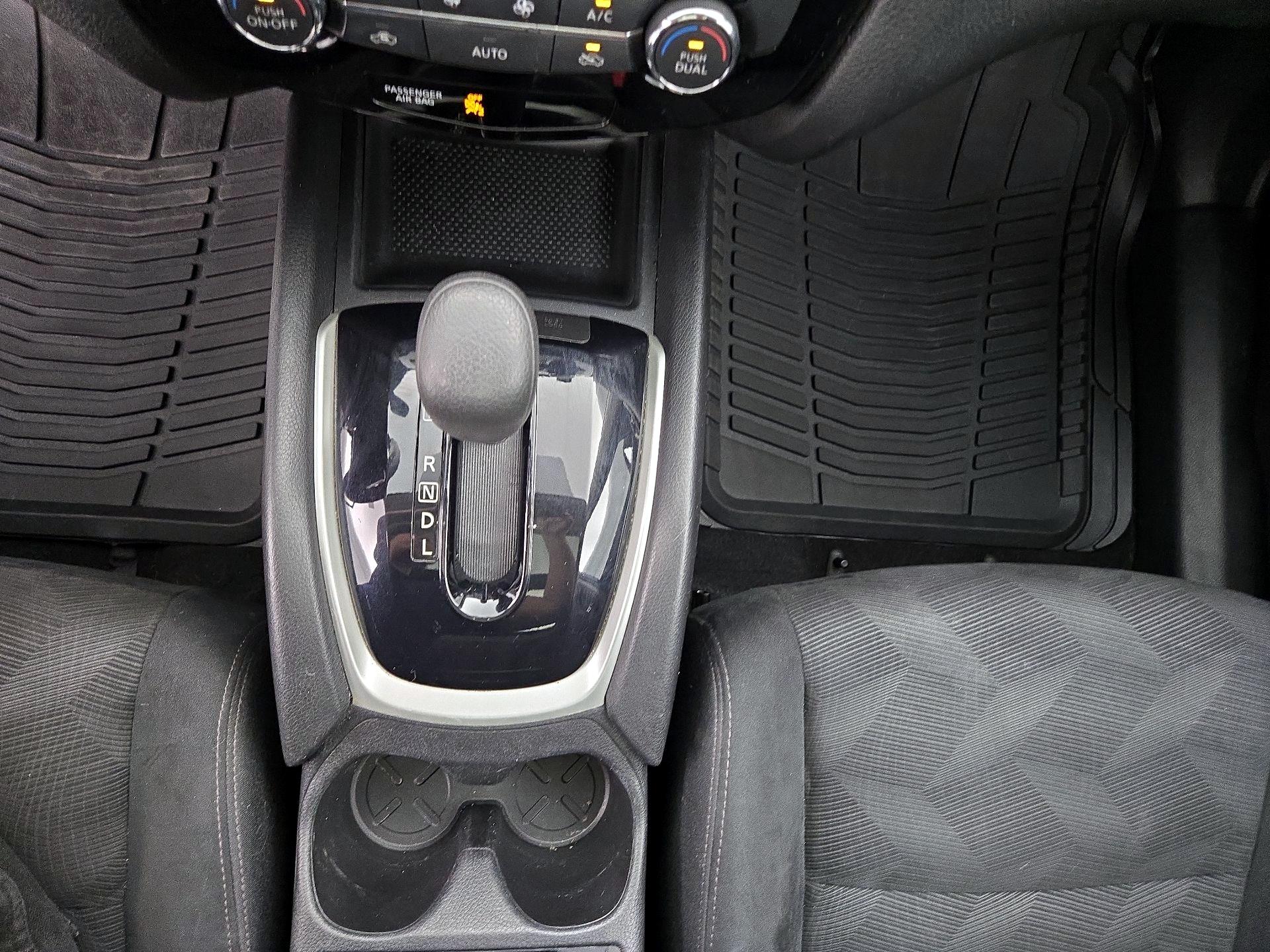 Thumbnail: 2014 Nissan Rogue - 17