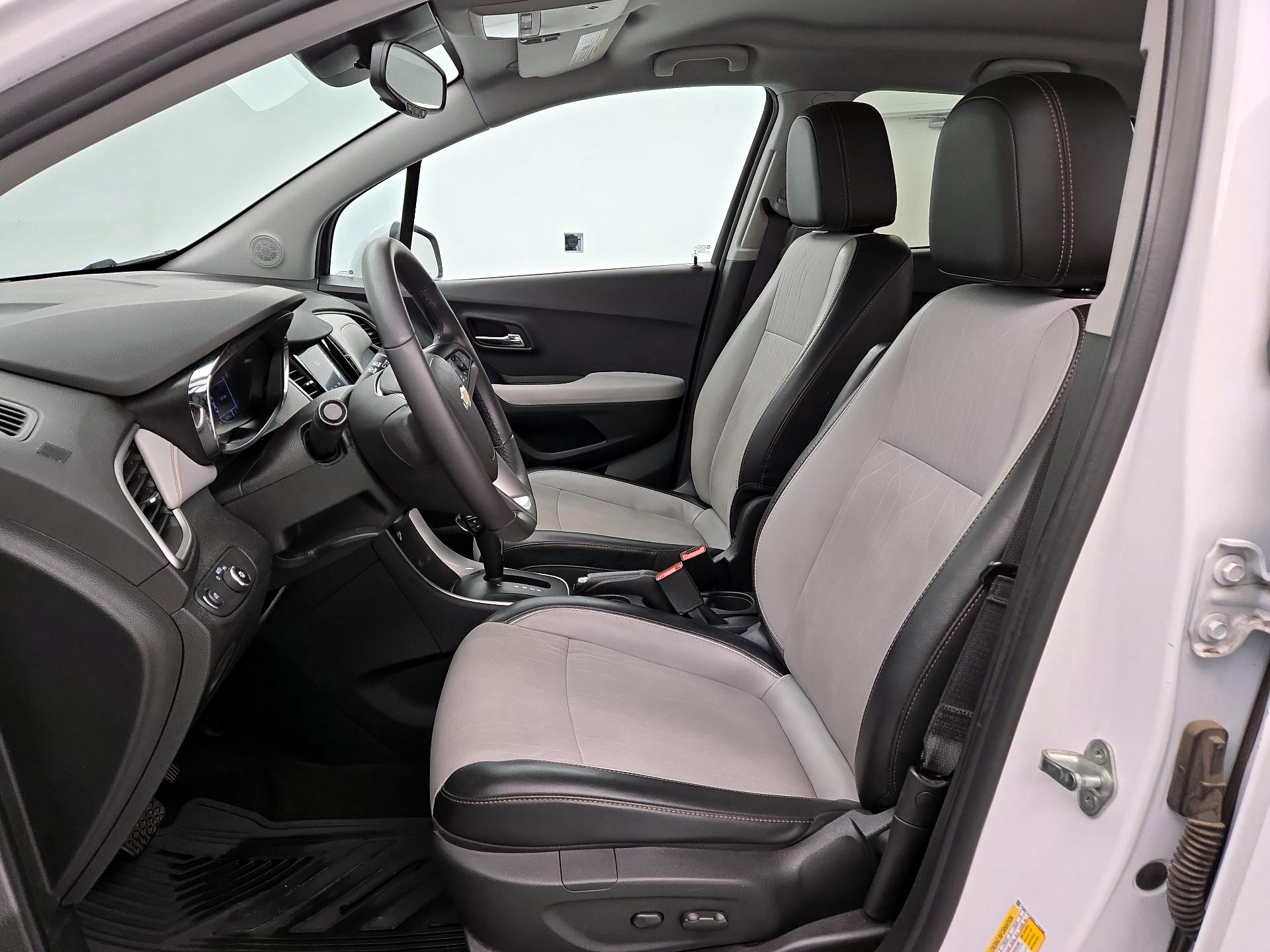 Thumbnail: 2020 Chevrolet Trax - 11