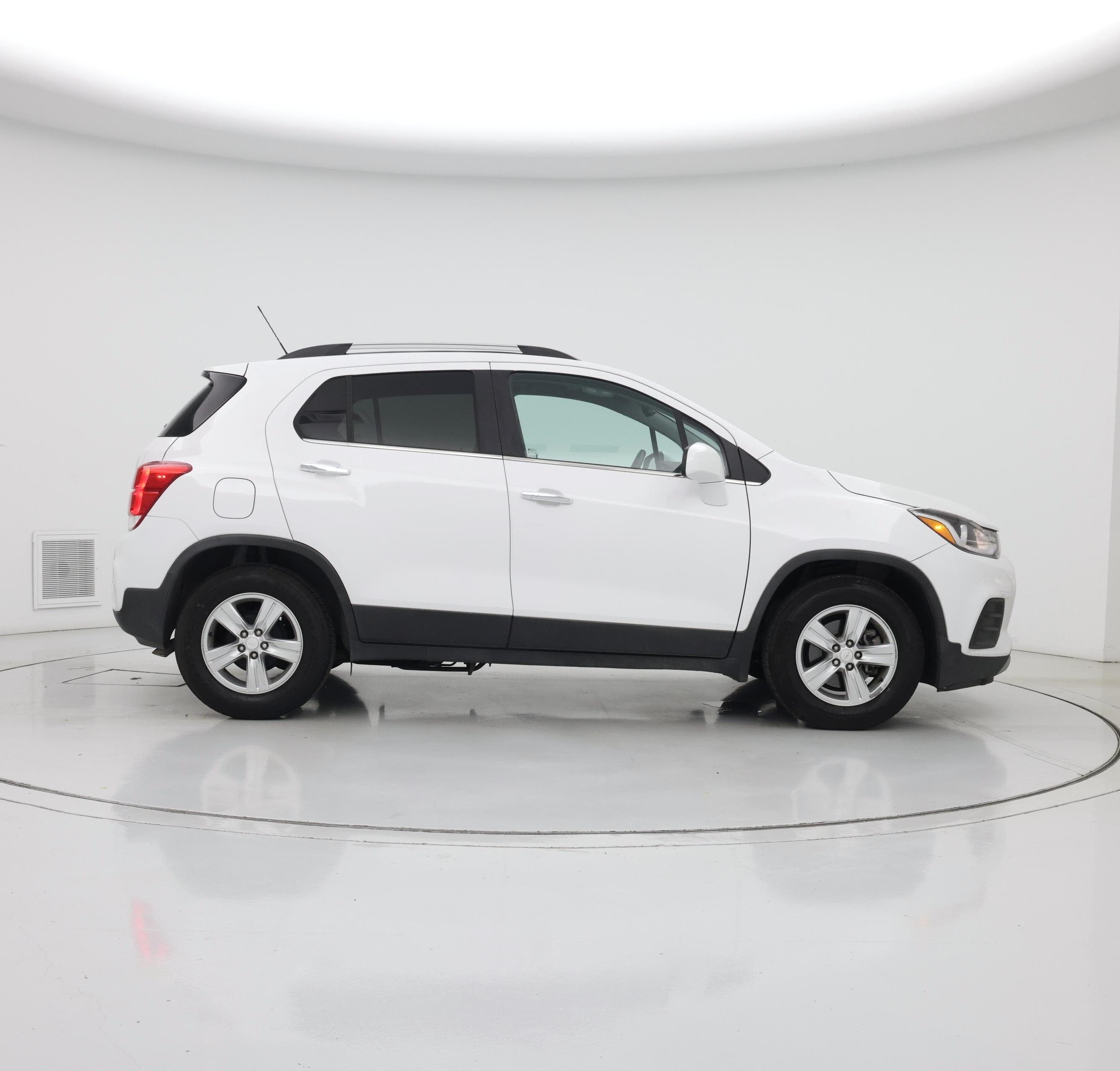 Thumbnail: 2020 Chevrolet Trax - 7