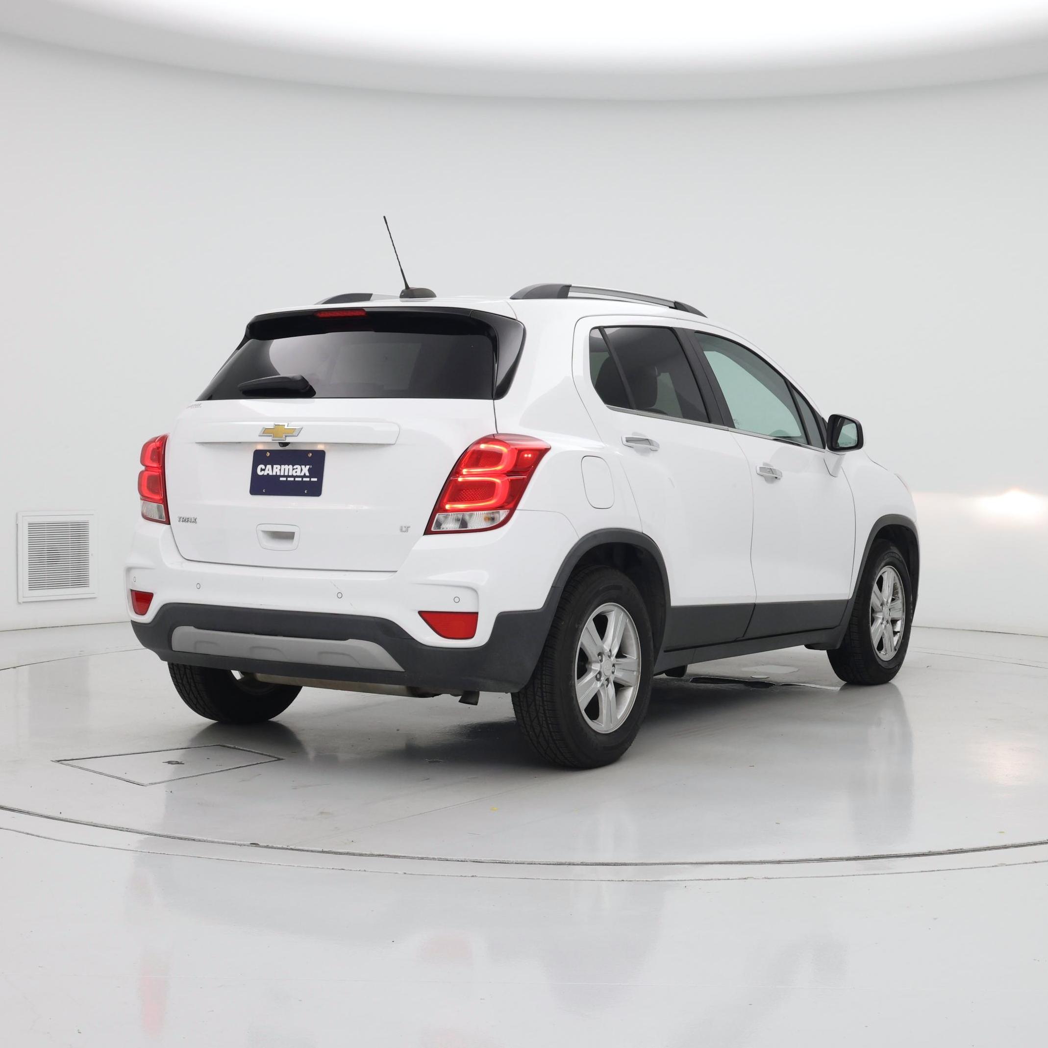 Thumbnail: 2020 Chevrolet Trax - 8