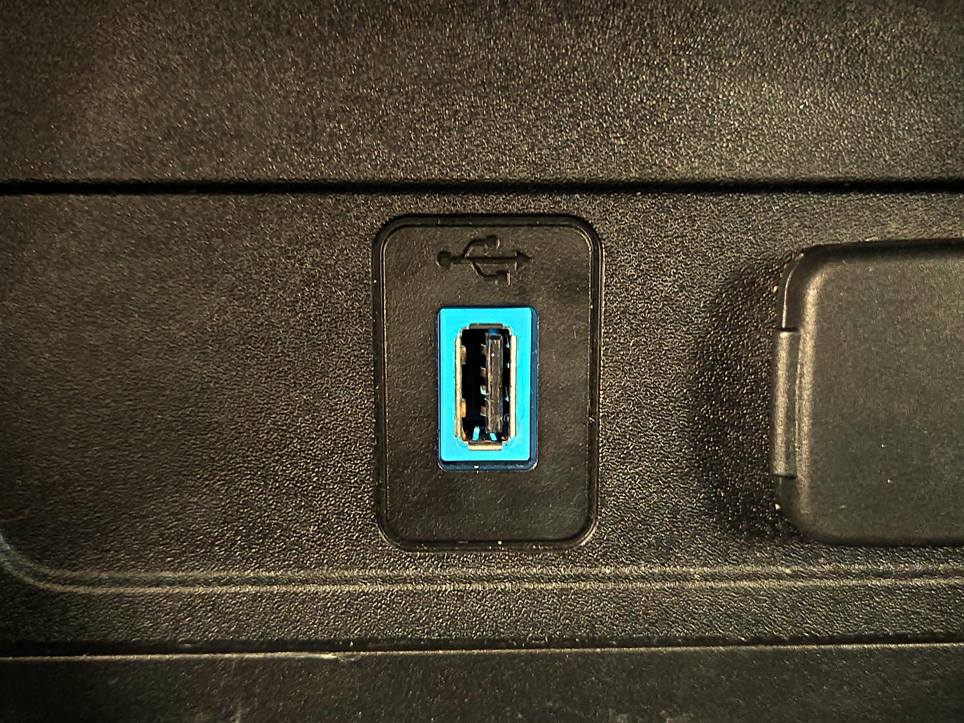 Thumbnail: 2017 Ford Escape - 19