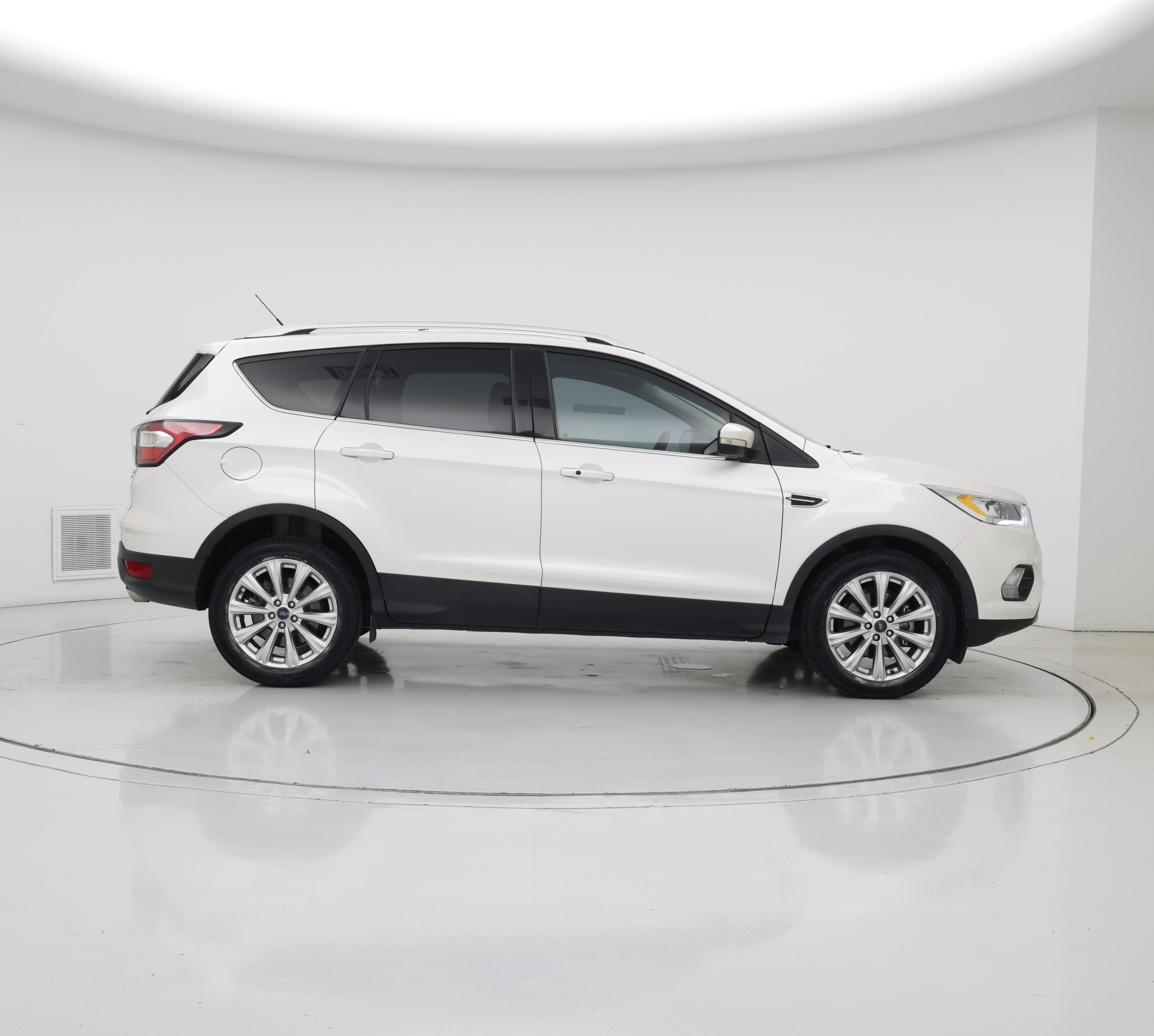 Thumbnail: 2017 Ford Escape - 7