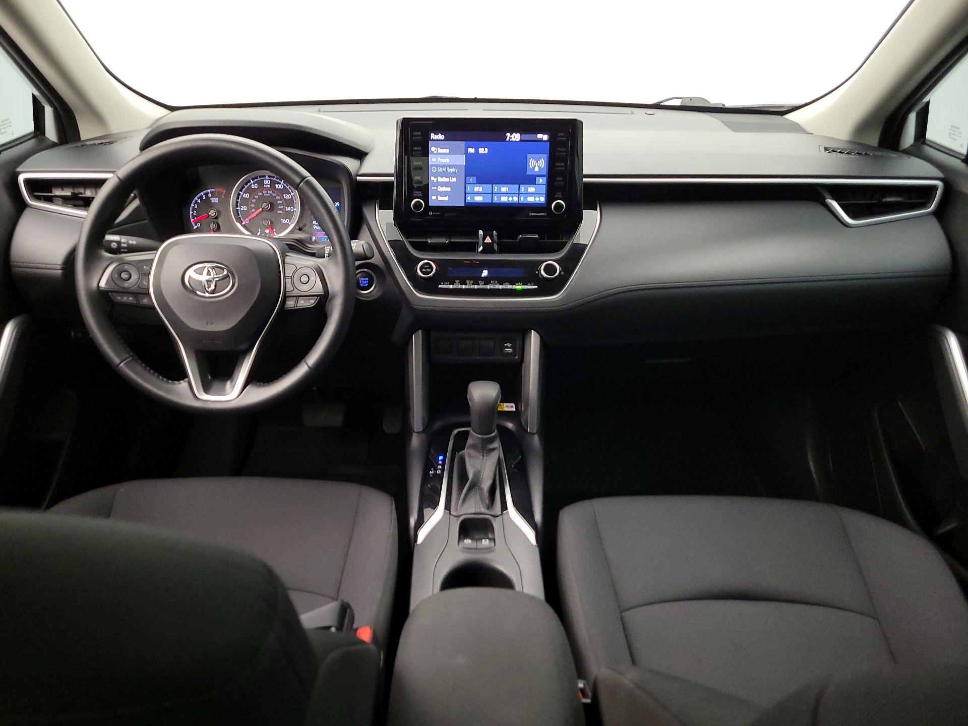 Thumbnail: 2022 Toyota Corolla Cross - 9