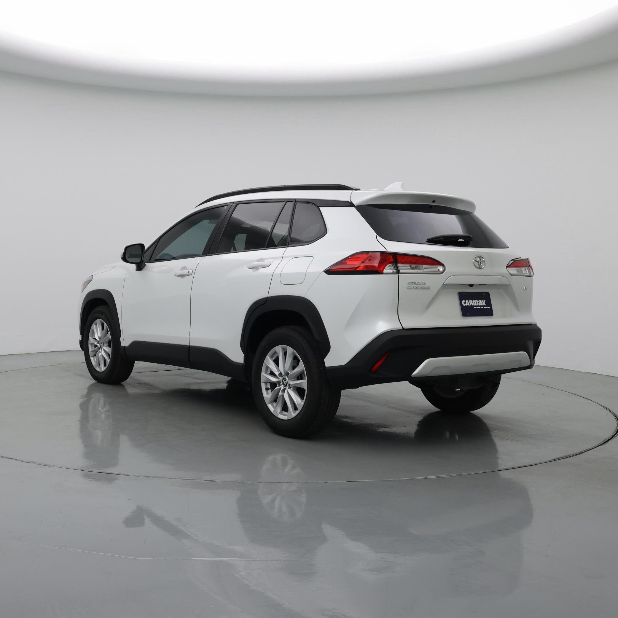 Thumbnail: 2022 Toyota Corolla Cross - 2