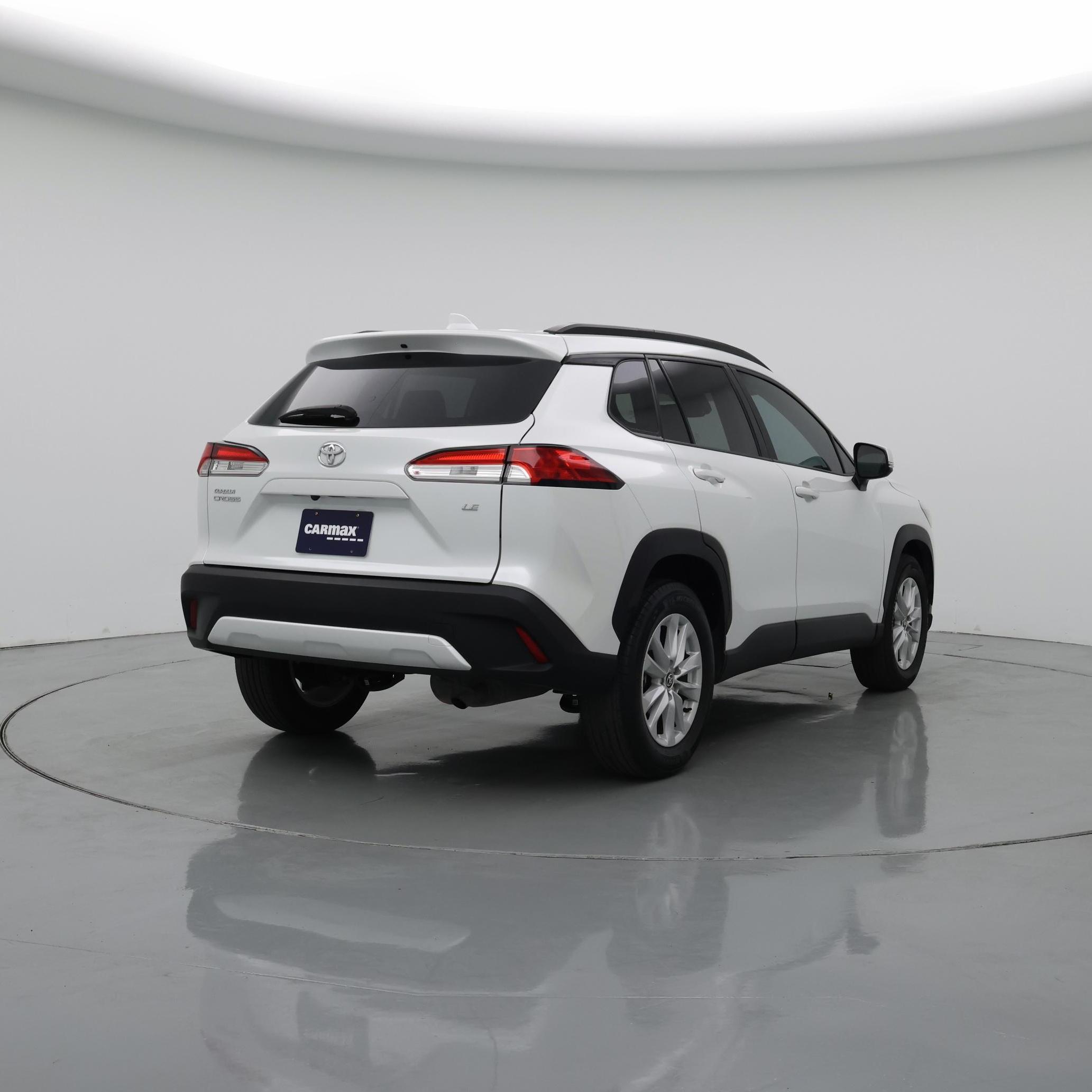 Thumbnail: 2022 Toyota Corolla Cross - 8