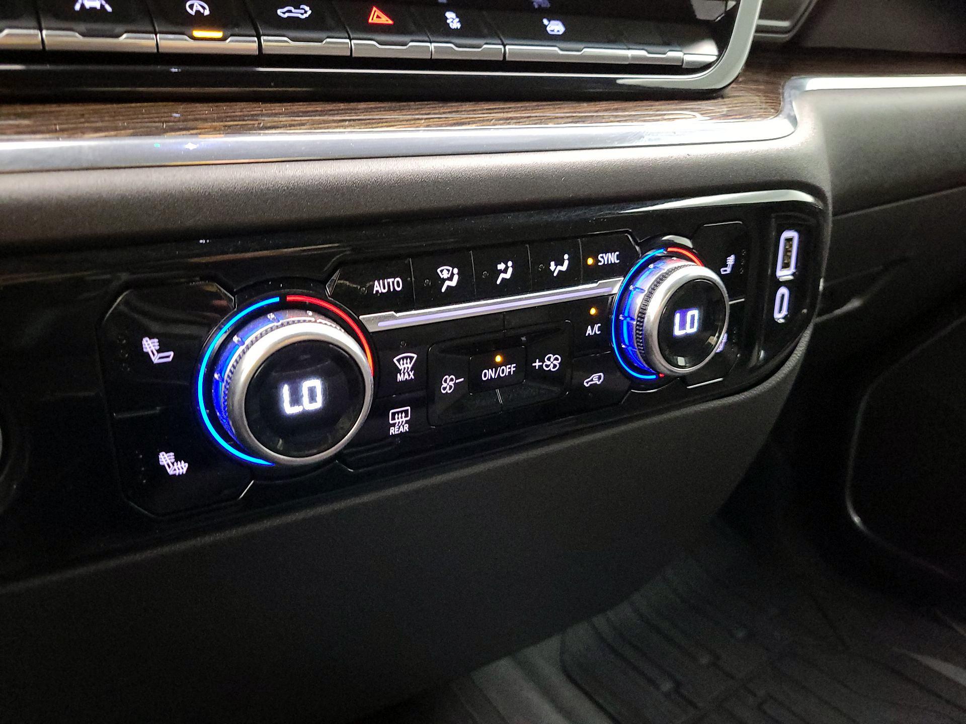 Thumbnail: 2024 GMC Sierra 1500 - 17