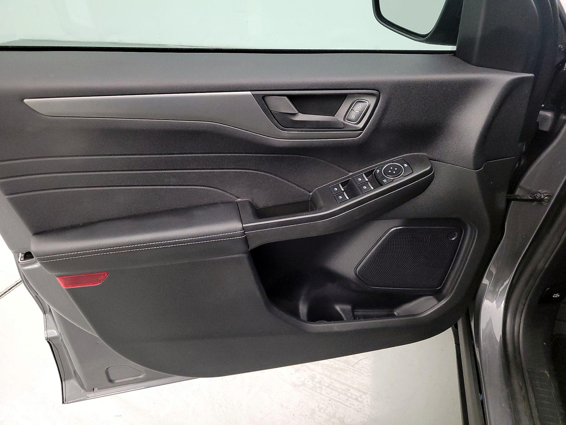 Thumbnail: 2024 Ford Escape - 12