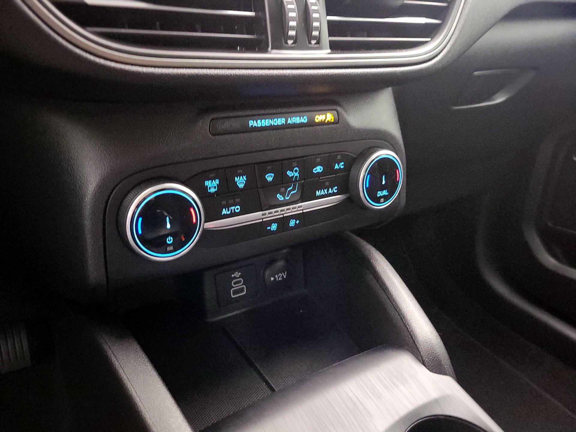 Thumbnail: 2024 Ford Escape - 16