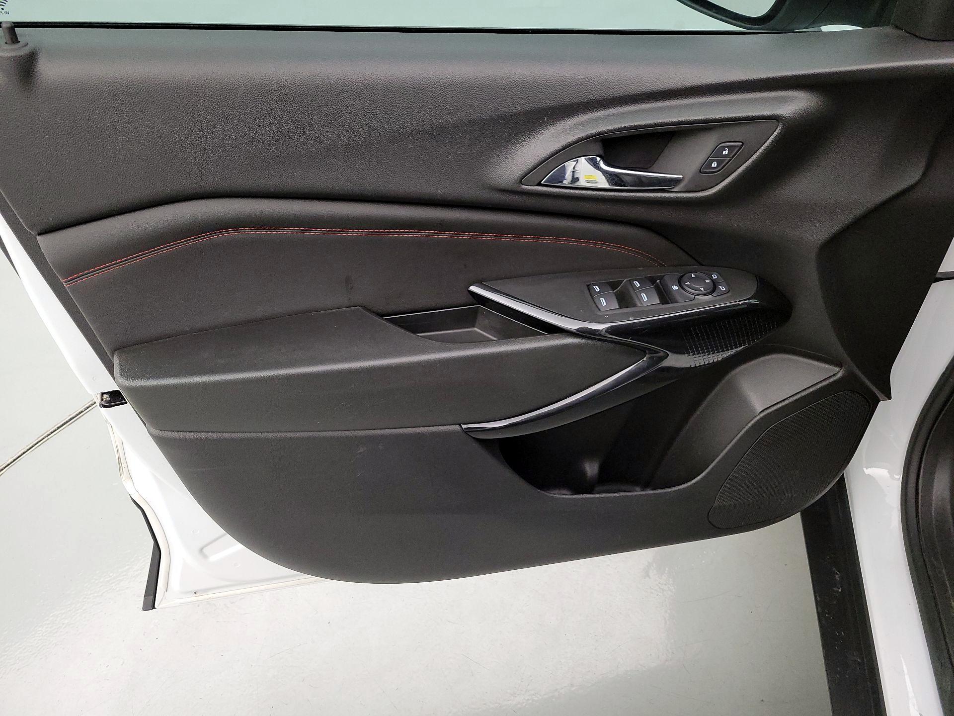 Thumbnail: 2024 Chevrolet Trax - 12