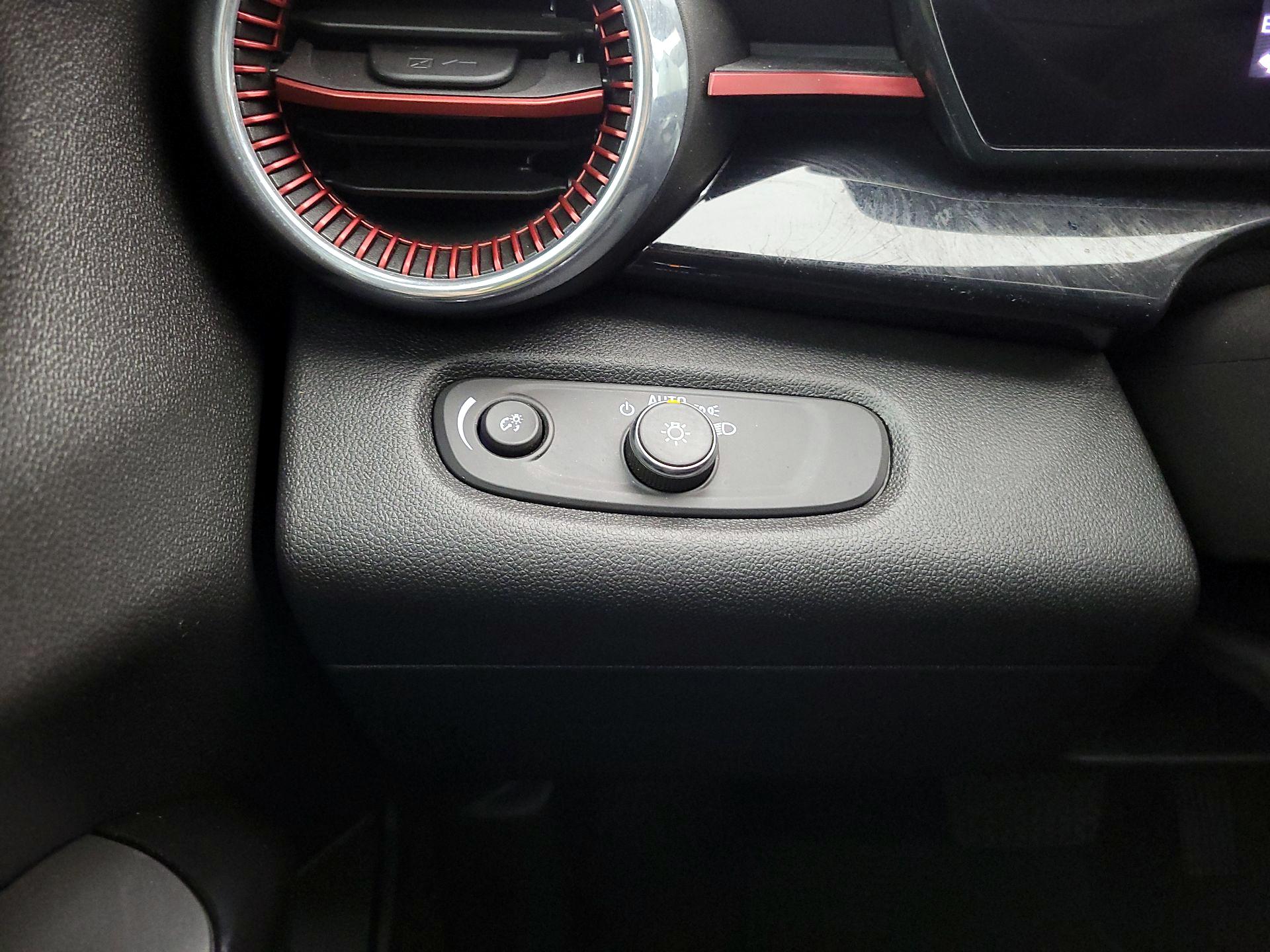 Thumbnail: 2024 Chevrolet Trax - 13