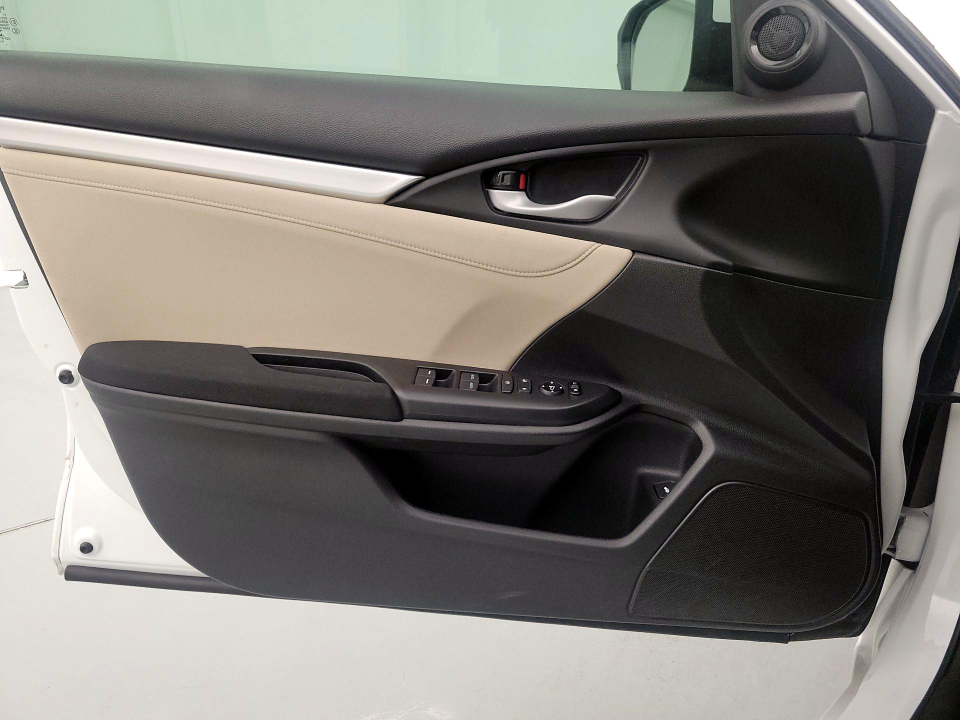 Thumbnail: 2020 Honda Civic - 12