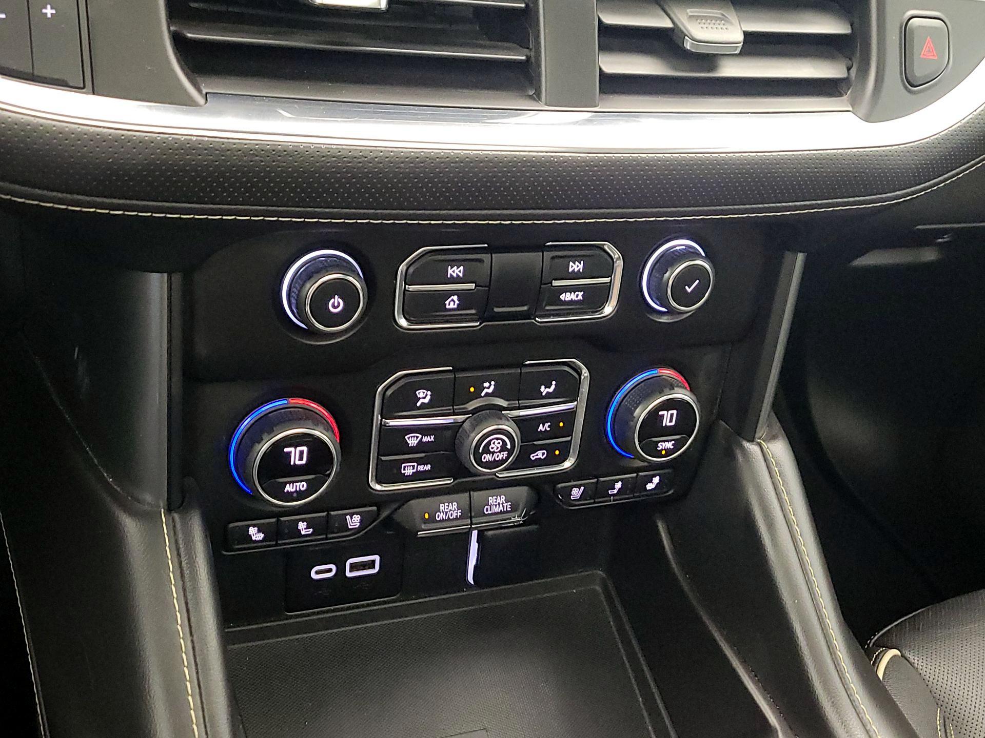 Thumbnail: 2022 Chevrolet Tahoe - 16