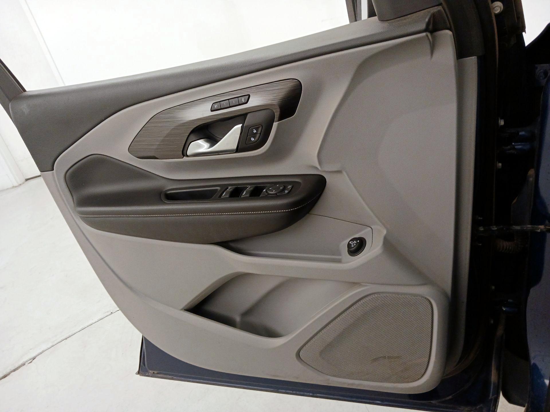 Thumbnail: 2022 GMC Terrain - 12