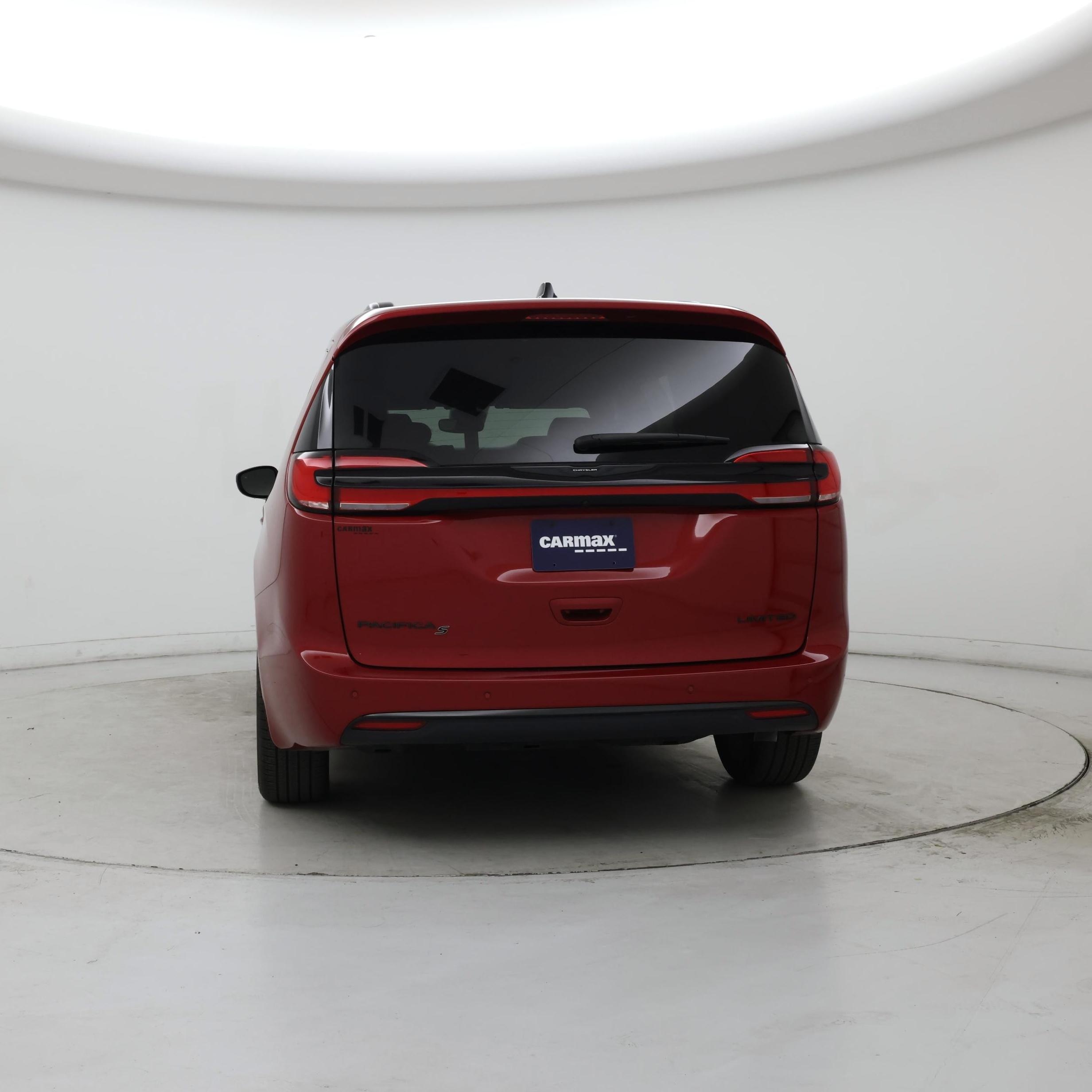 Thumbnail: 2025 Chrysler Pacifica - 6