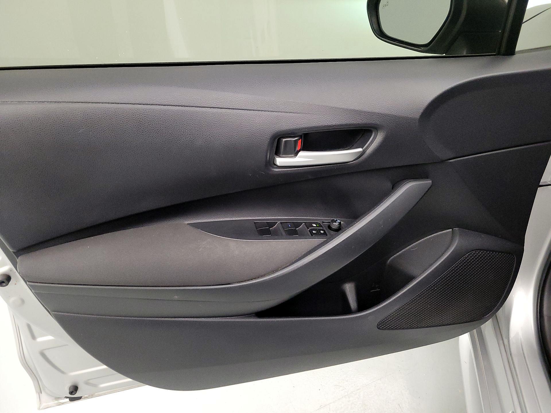 Thumbnail: 2021 Toyota Corolla - 12