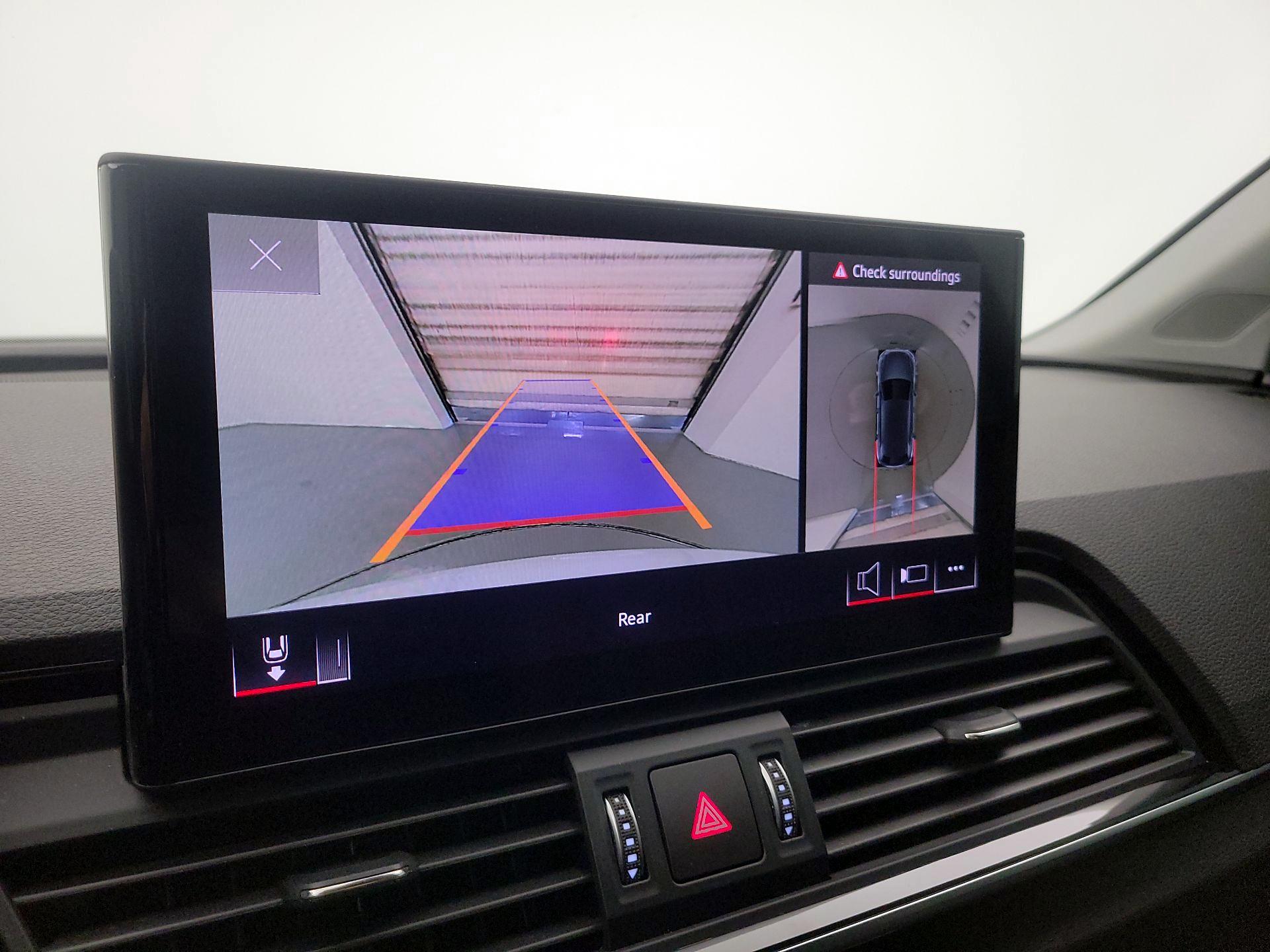 Thumbnail: 2023 Audi Q5 - 14