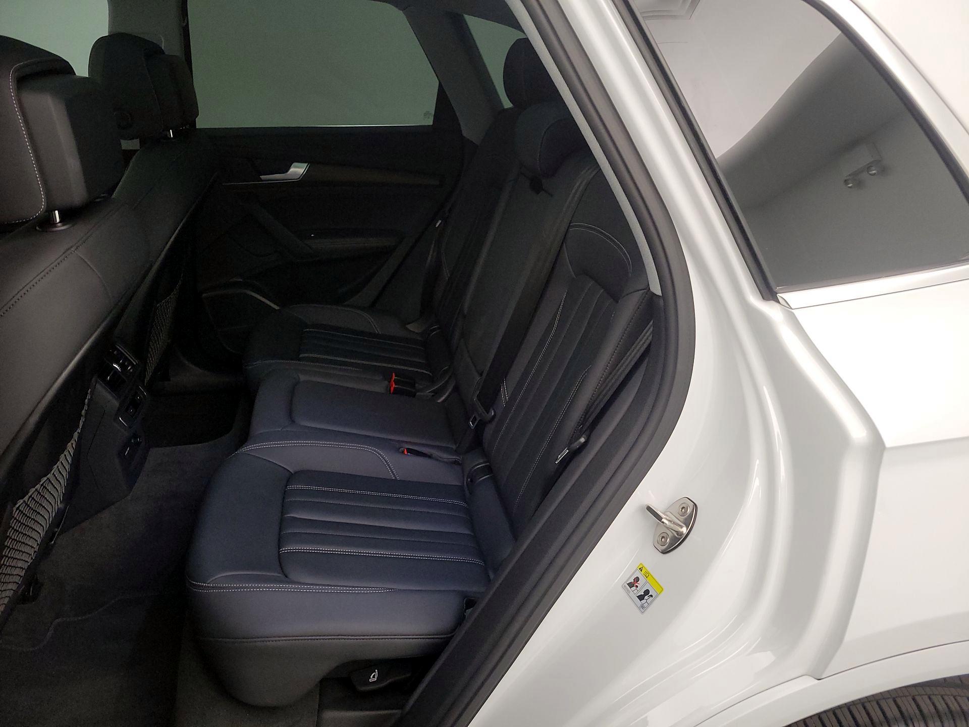 Thumbnail: 2023 Audi Q5 - 20