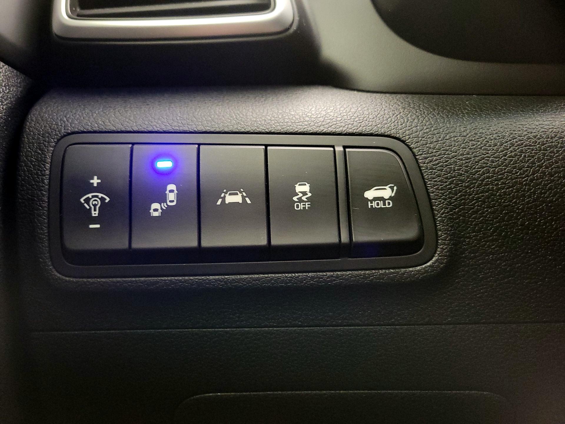 Thumbnail: 2021 Hyundai Tucson - 13