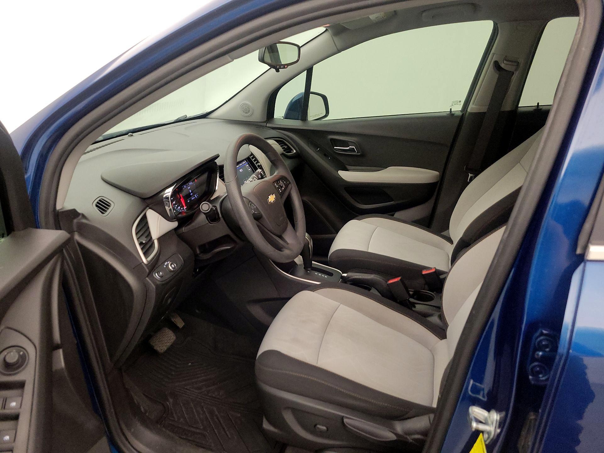 Thumbnail: 2020 Chevrolet Trax - 11