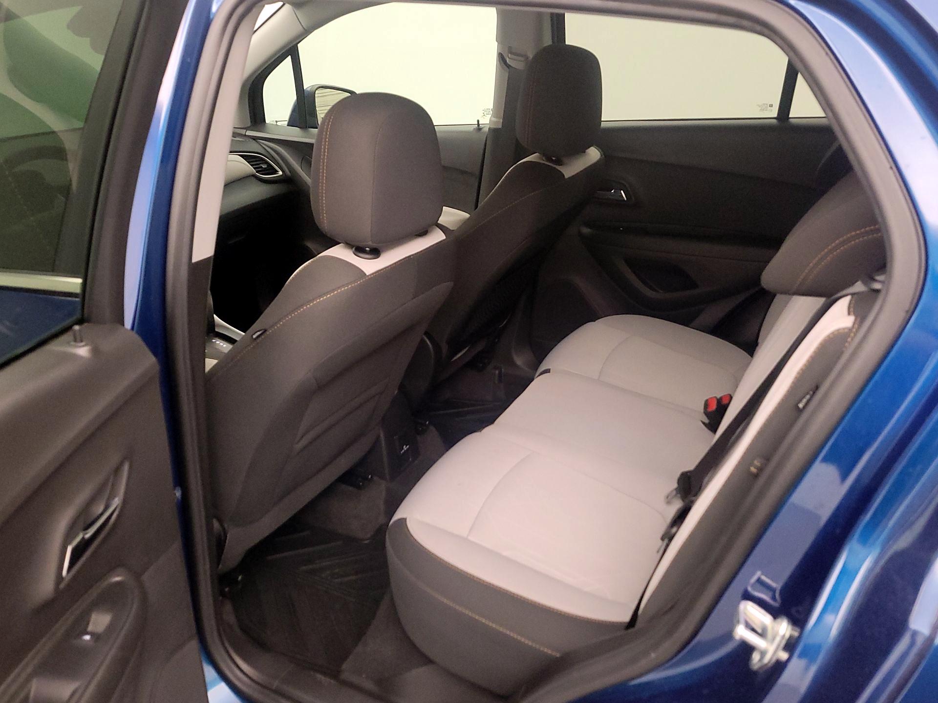 Thumbnail: 2020 Chevrolet Trax - 19