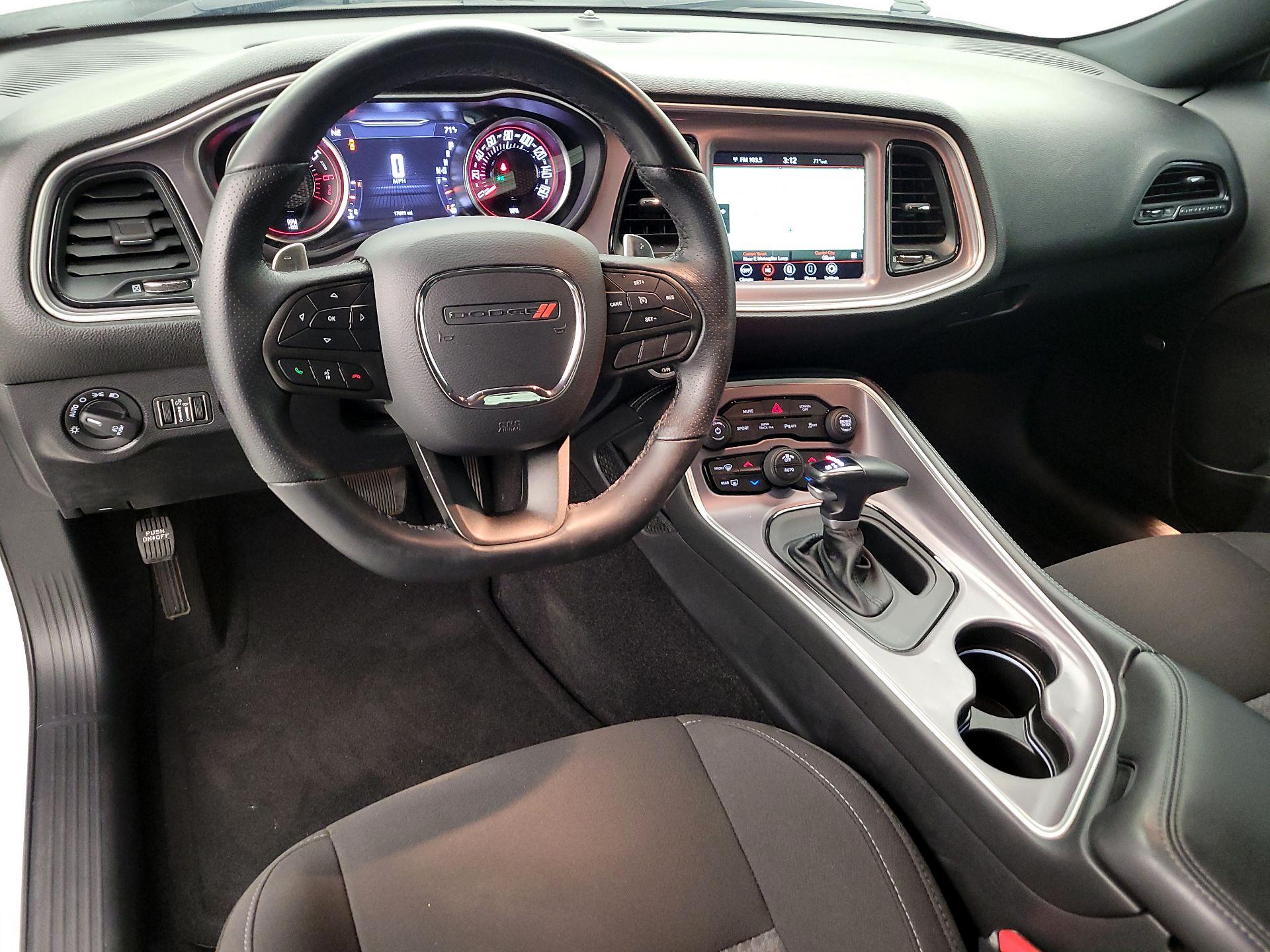 Thumbnail: 2022 Dodge Challenger - 9