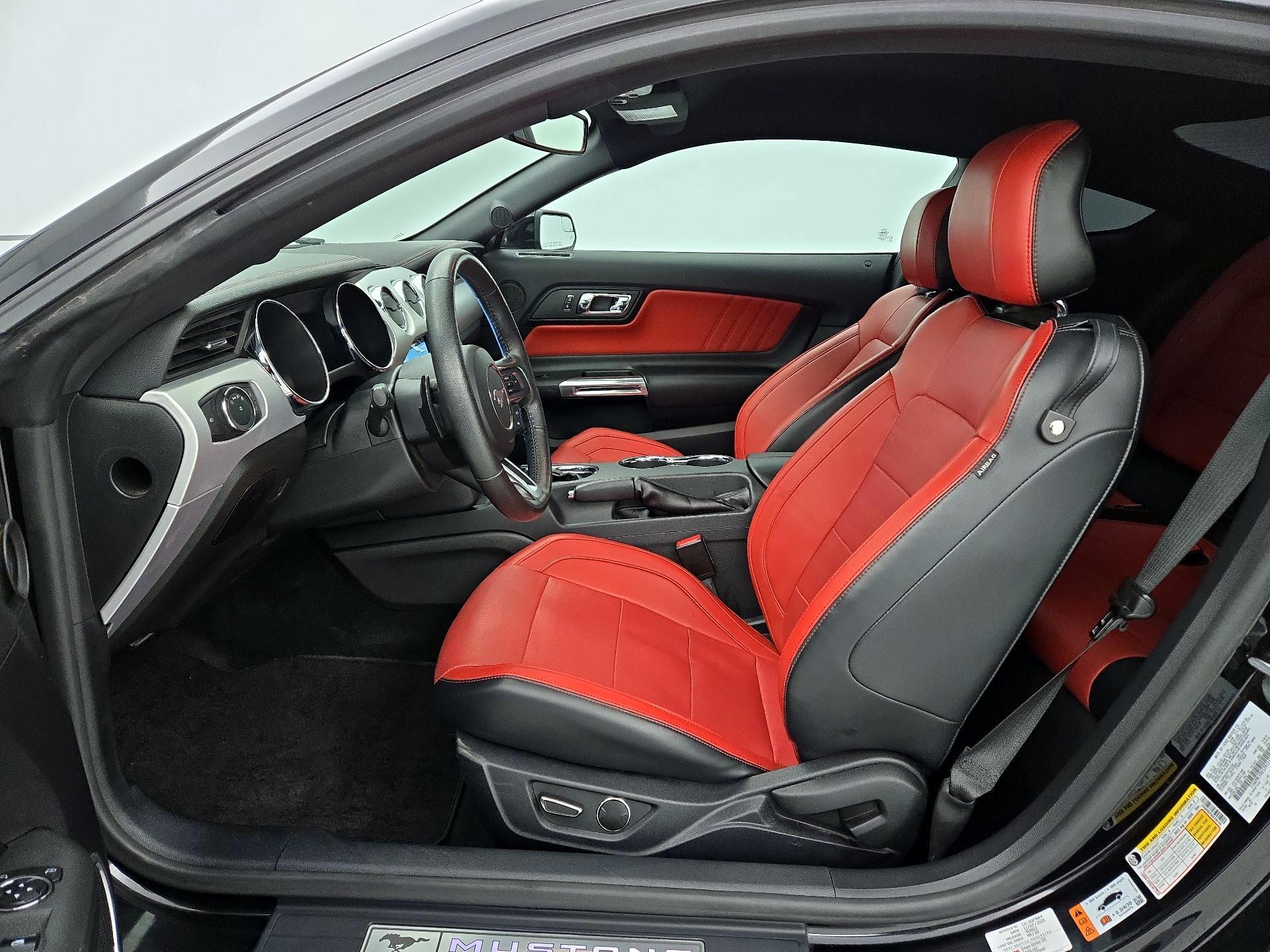 Thumbnail: 2016 Ford Mustang - 11