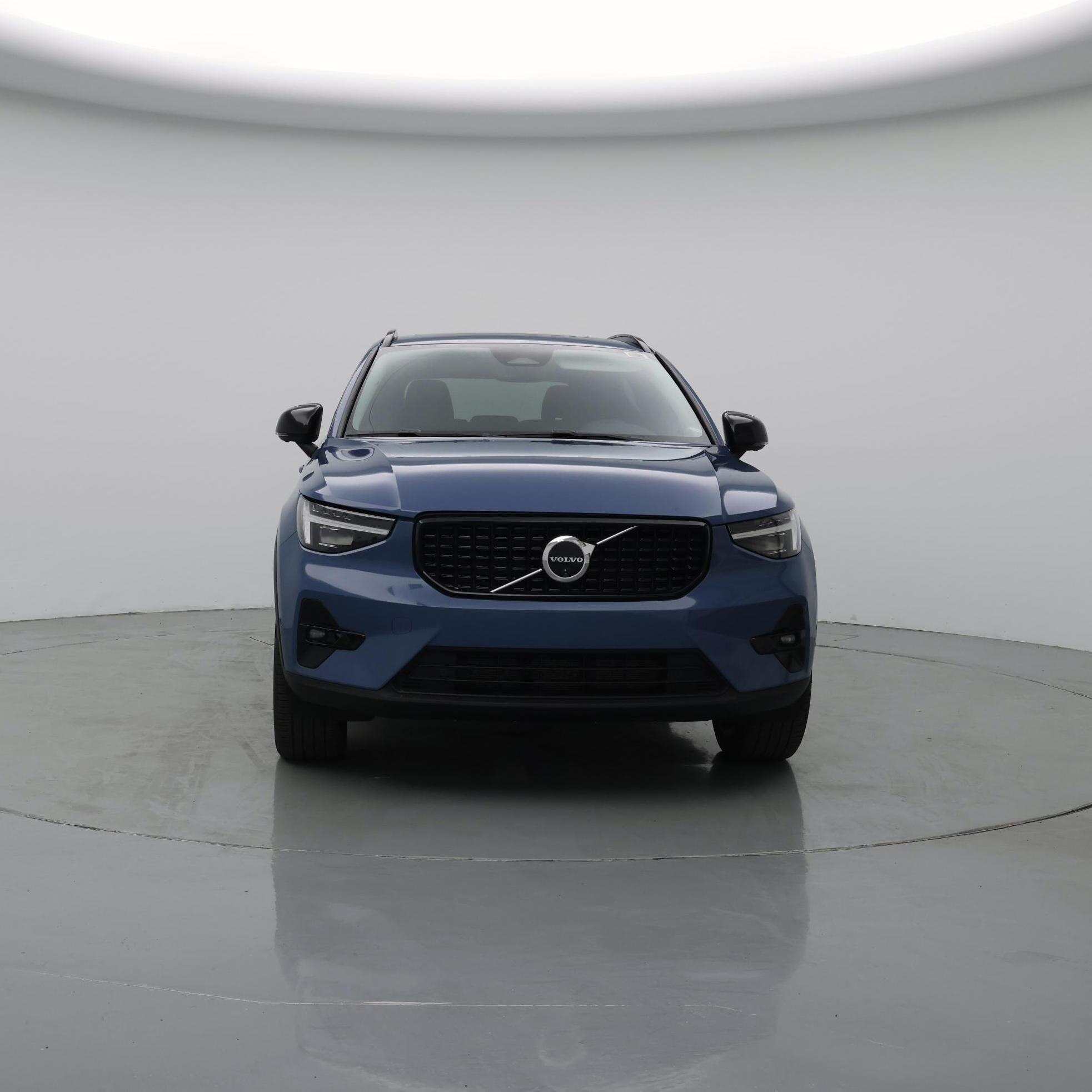 Thumbnail: 2024 Volvo XC40 - 5