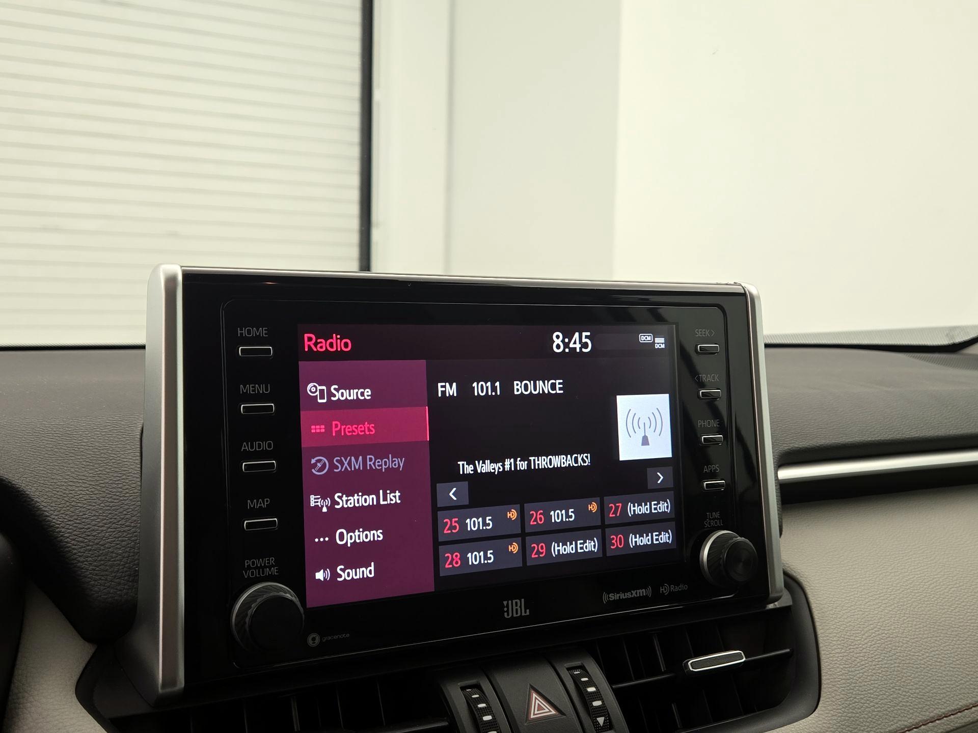 Thumbnail: 2020 Toyota RAV4 - 15