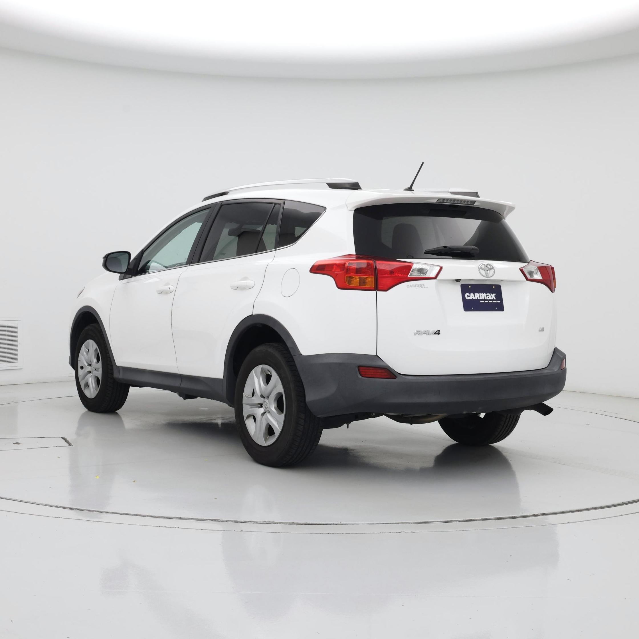 Thumbnail: 2014 Toyota RAV4 - 2