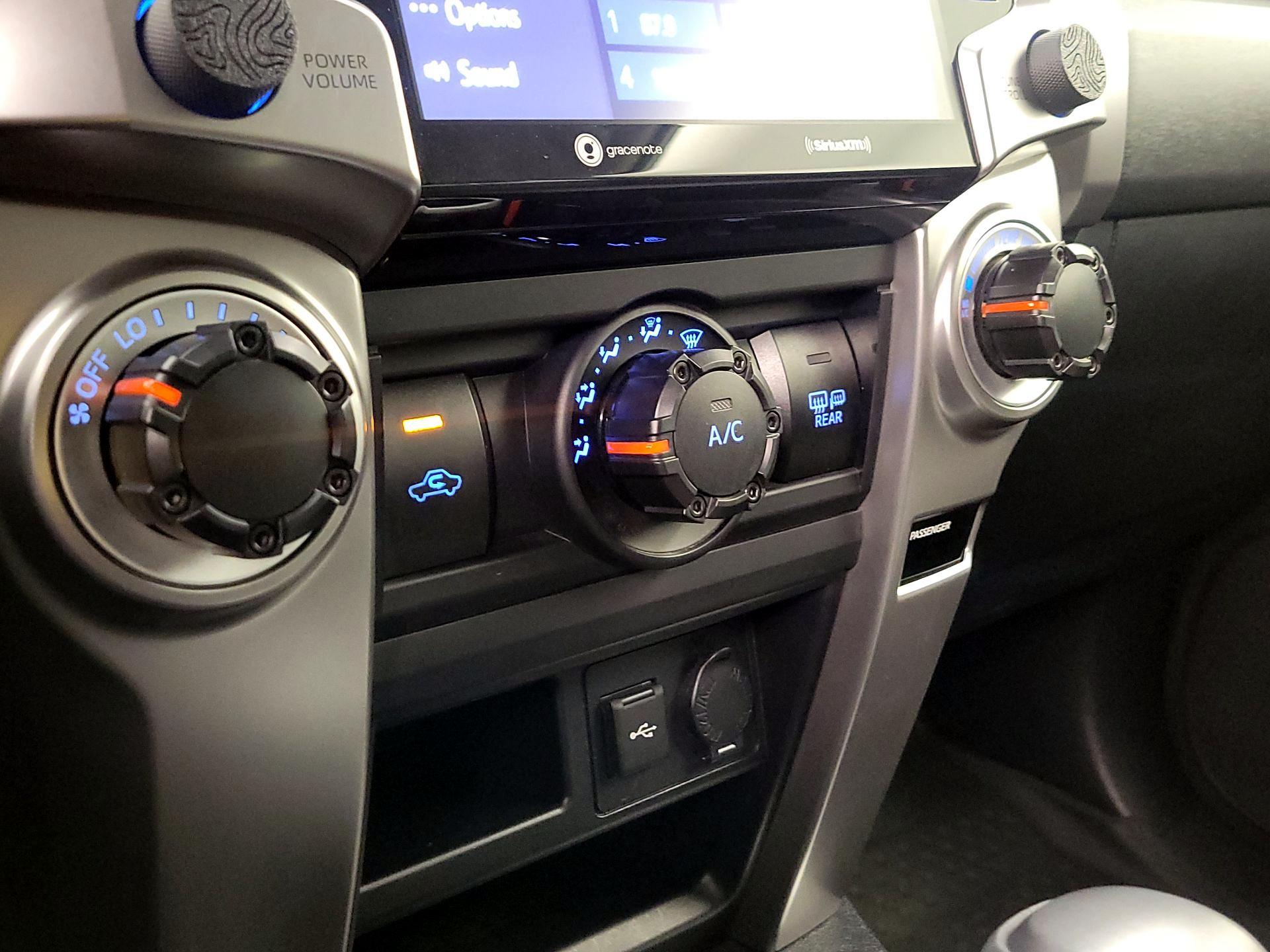 Thumbnail: 2023 Toyota 4Runner - 16