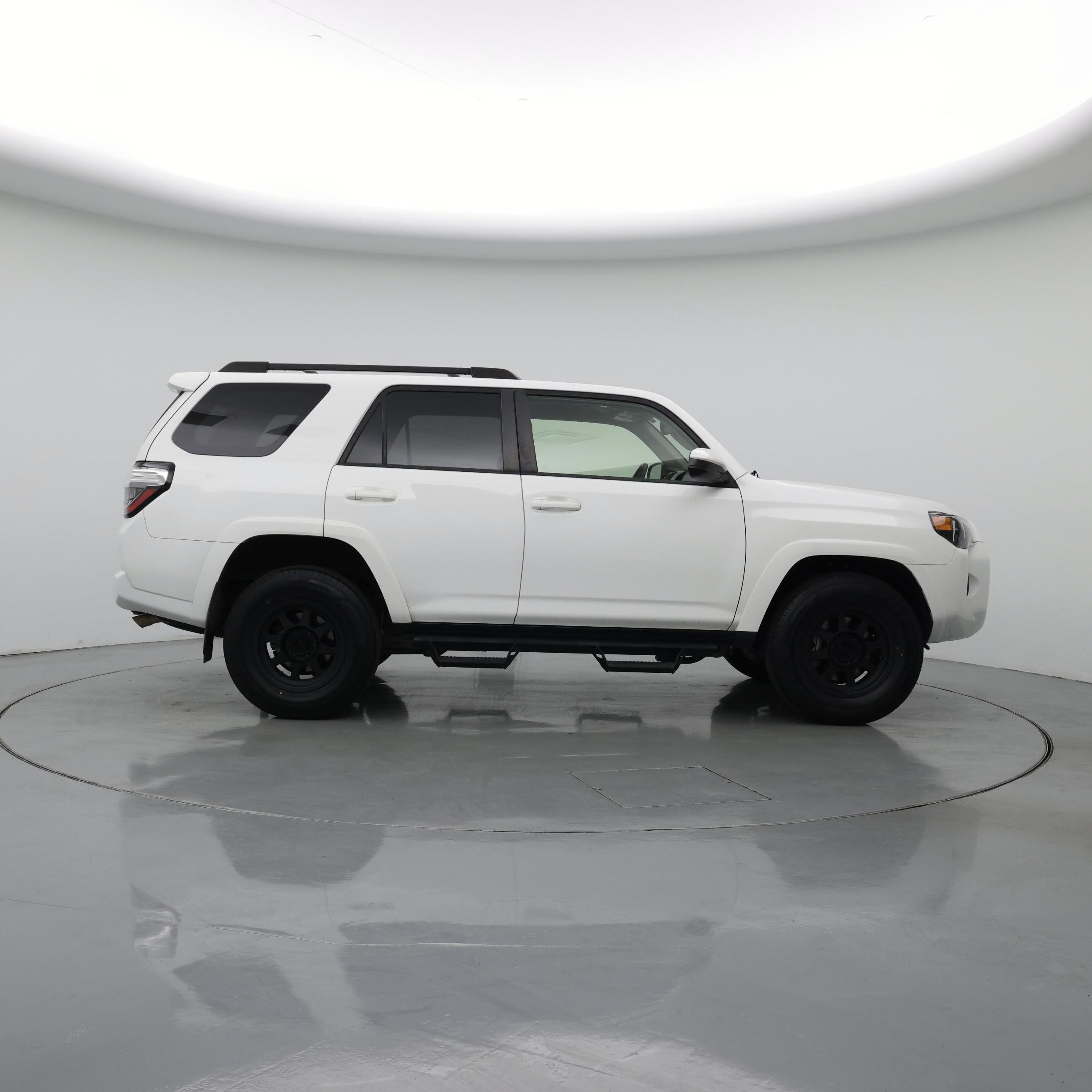 Thumbnail: 2023 Toyota 4Runner - 7