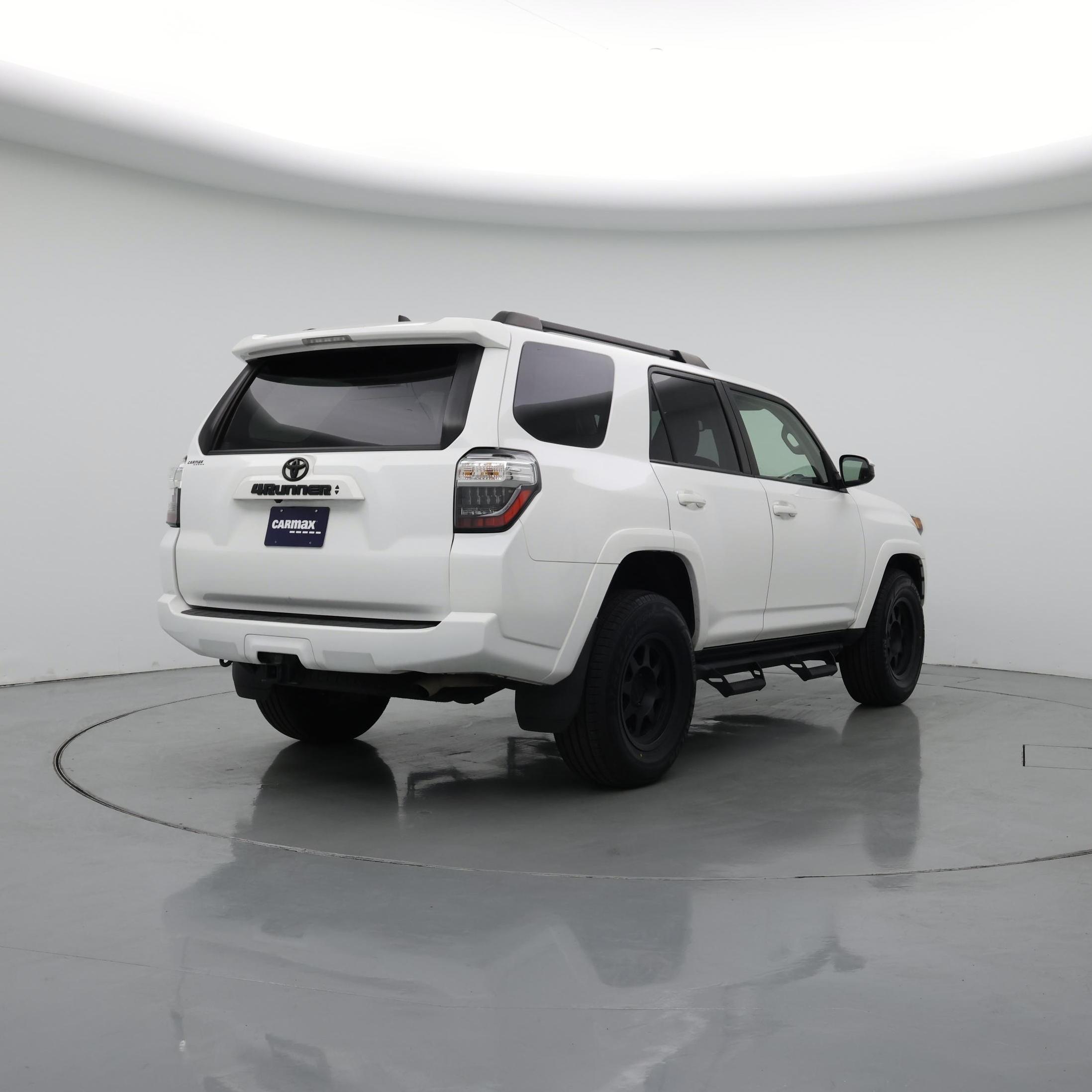 Thumbnail: 2023 Toyota 4Runner - 8