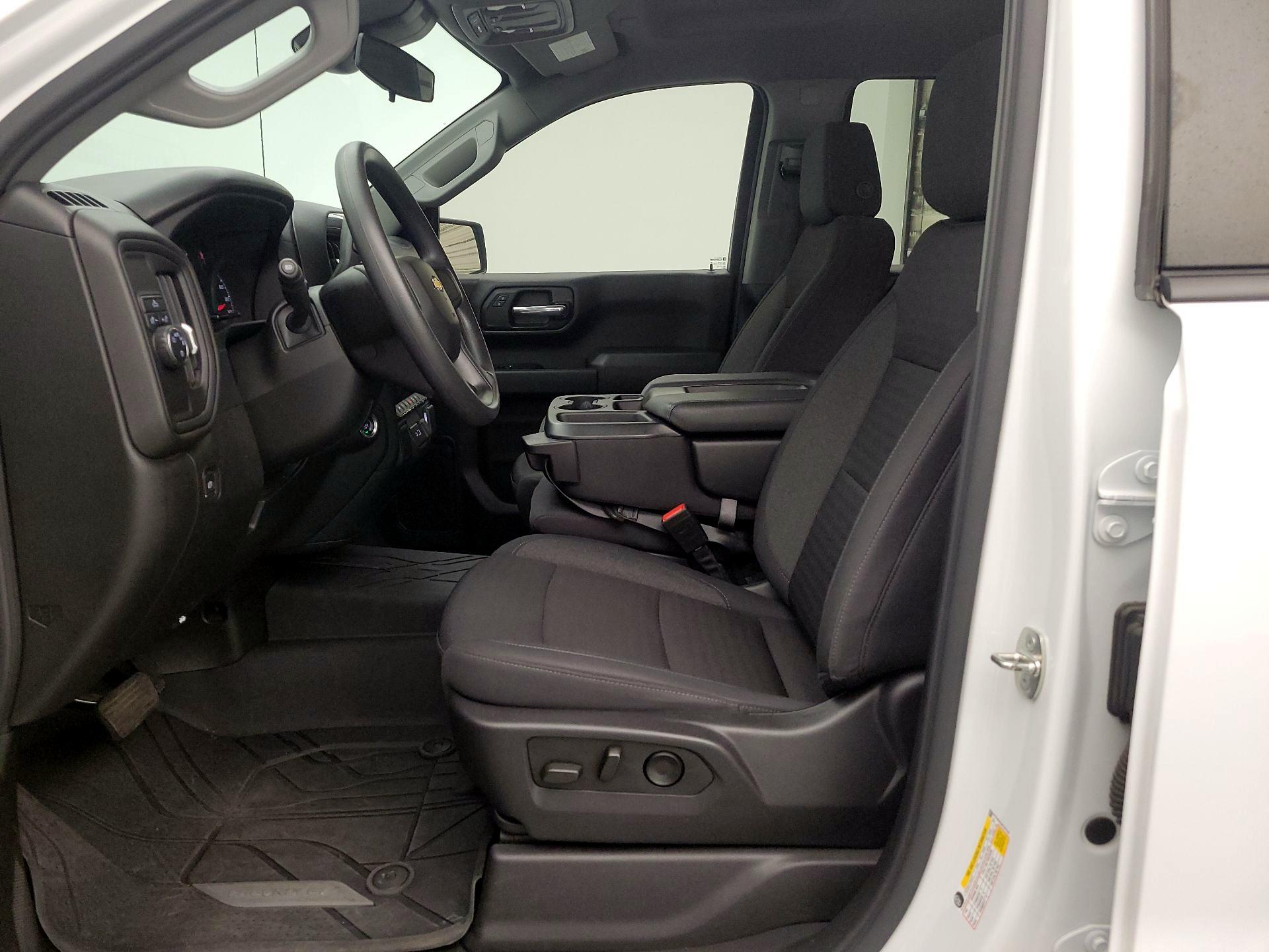 Thumbnail: 2024 Chevrolet Silverado 1500 - 11