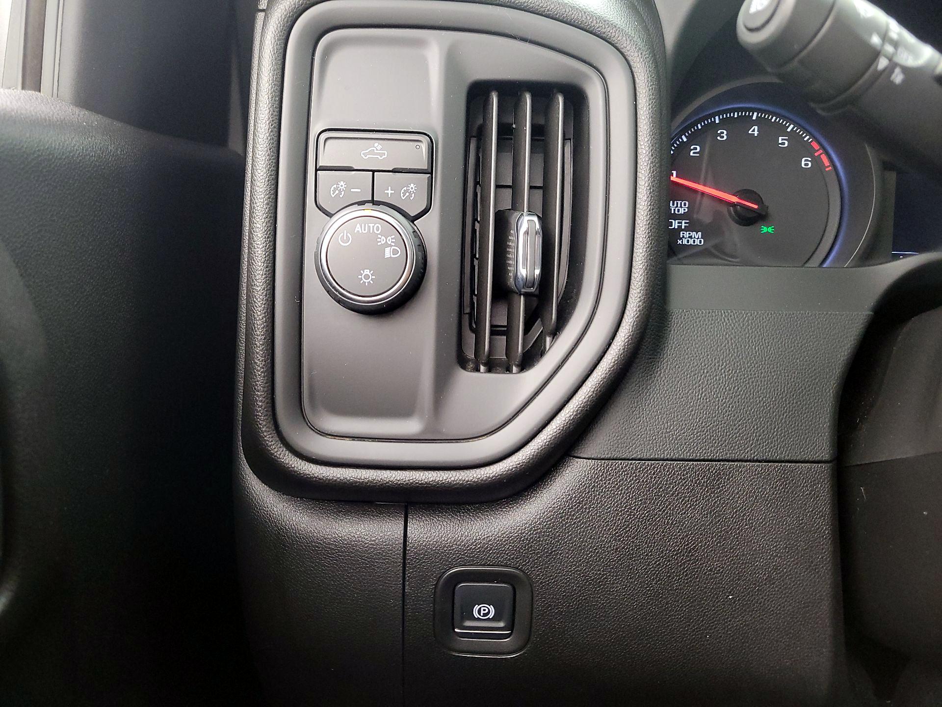 Thumbnail: 2024 Chevrolet Silverado 1500 - 13