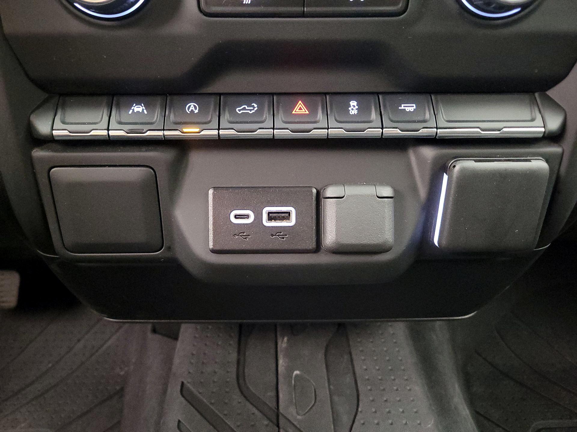 Thumbnail: 2024 Chevrolet Silverado 1500 - 18