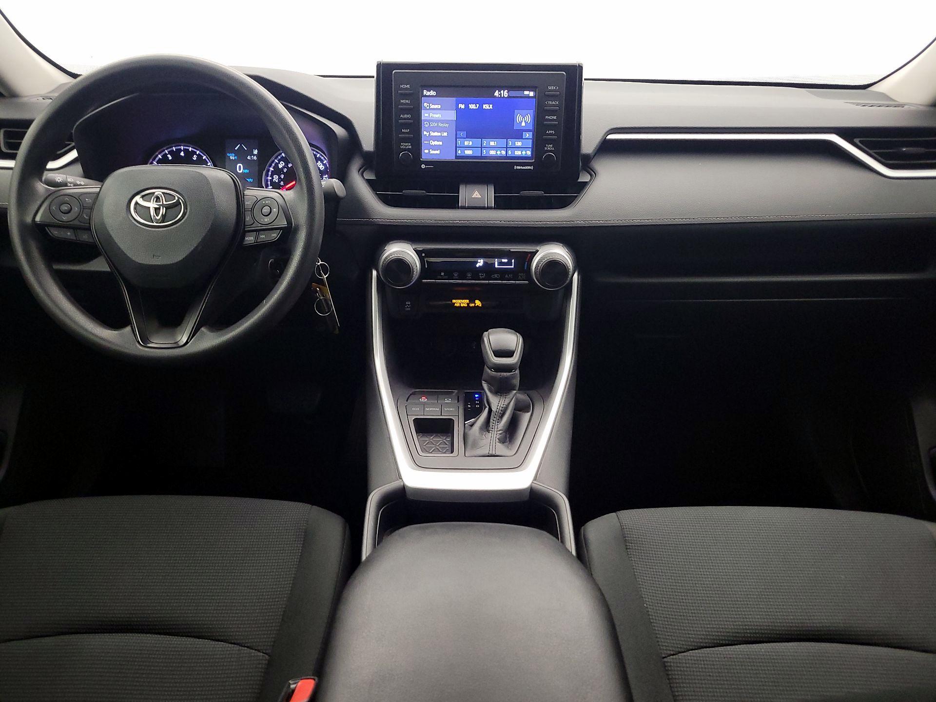 Thumbnail: 2021 Toyota RAV4 - 9