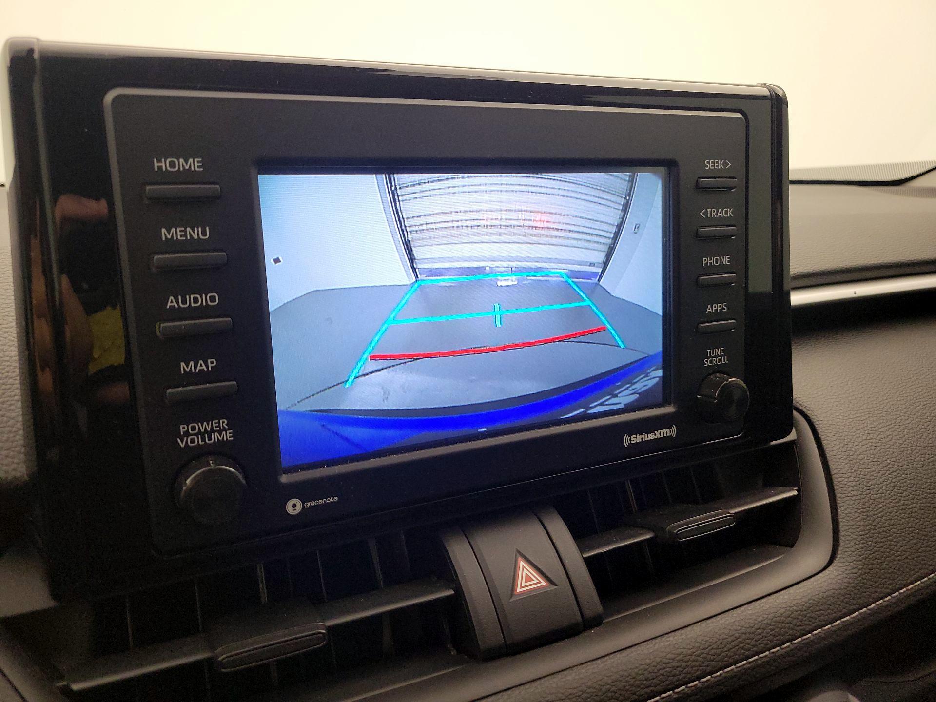 Thumbnail: 2021 Toyota RAV4 - 14