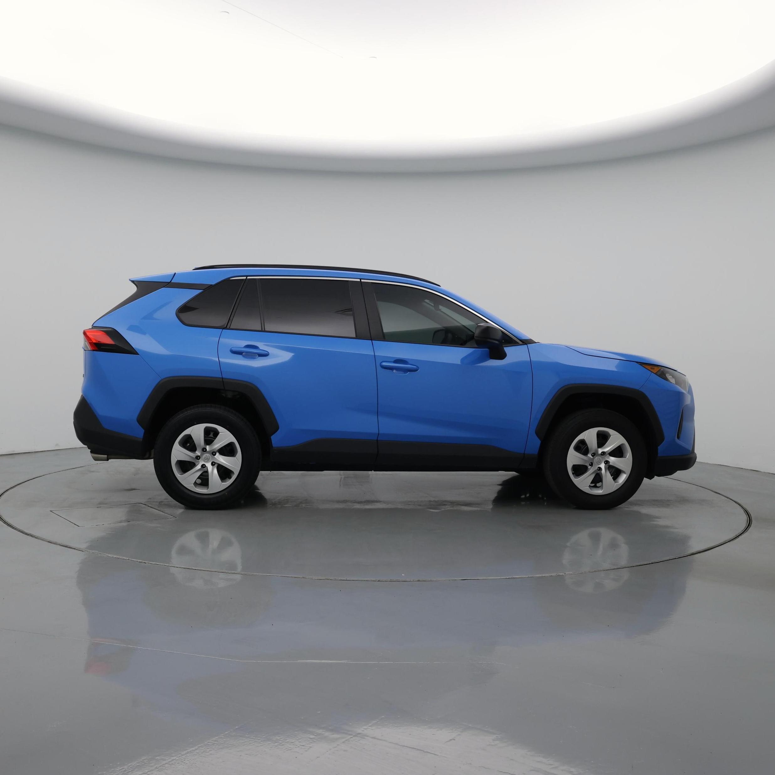 Thumbnail: 2021 Toyota RAV4 - 7
