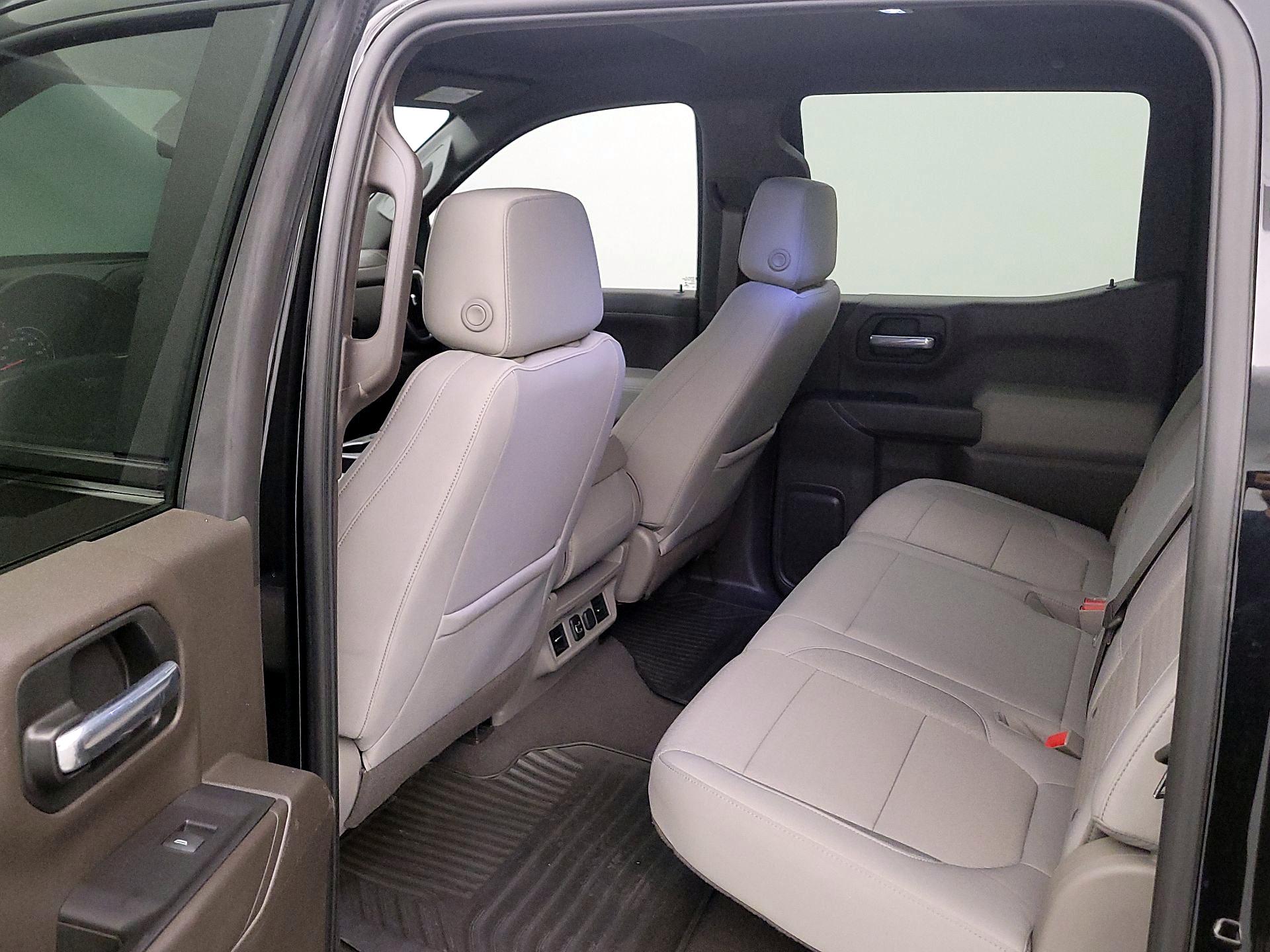 Thumbnail: 2021 Chevrolet Silverado 1500 - 19