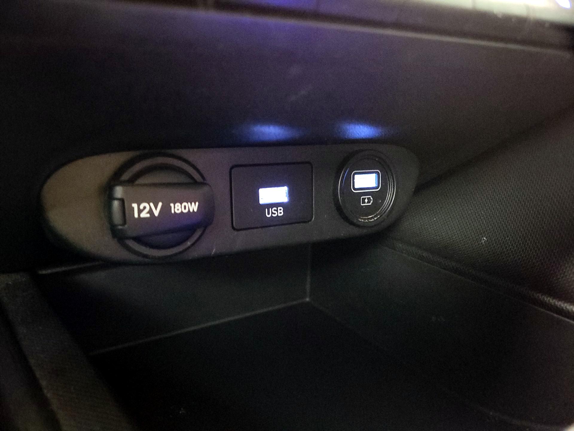 Thumbnail: 2022 Hyundai Elantra - 18