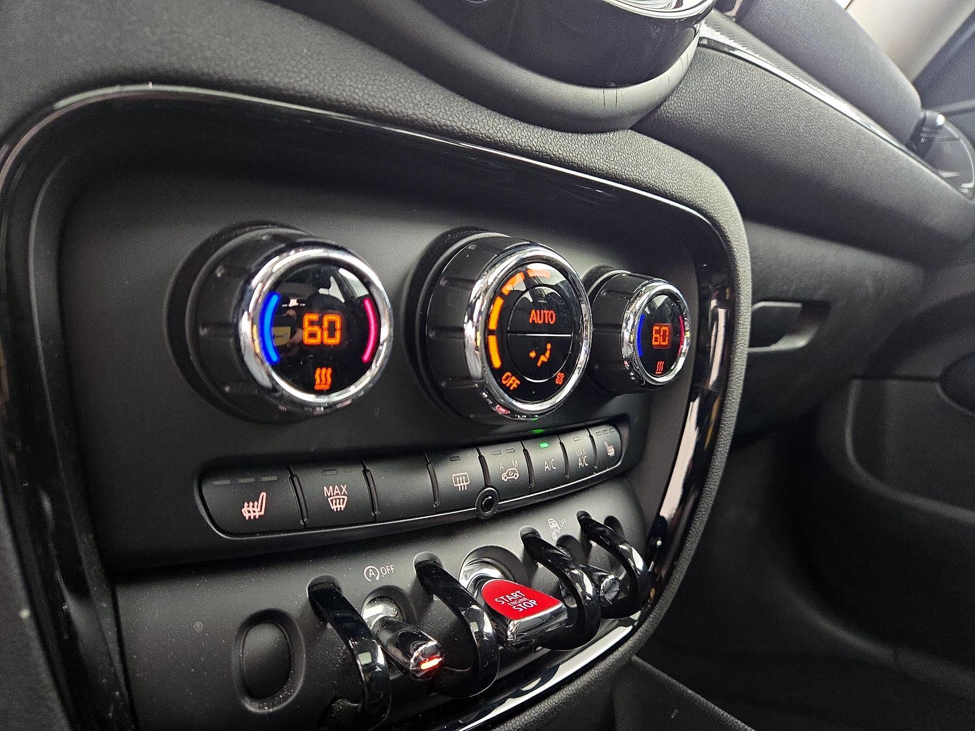 Thumbnail: 2017 MINI Cooper Clubman - 16