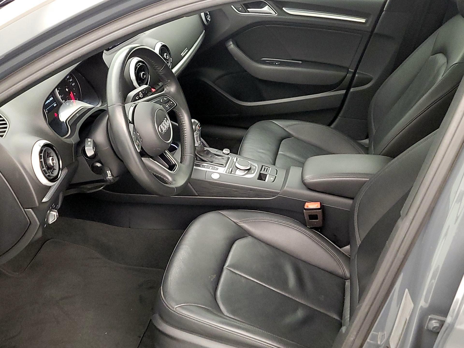 Thumbnail: 2020 Audi A3 - 11